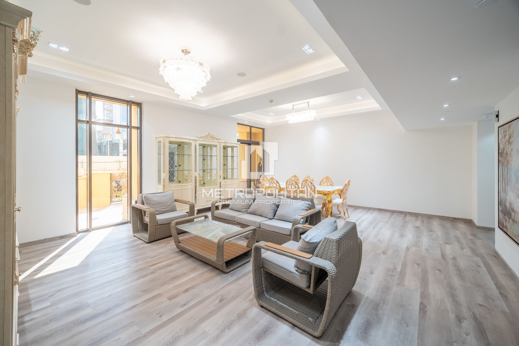 Expansive Layout | Private Garden | Marina View