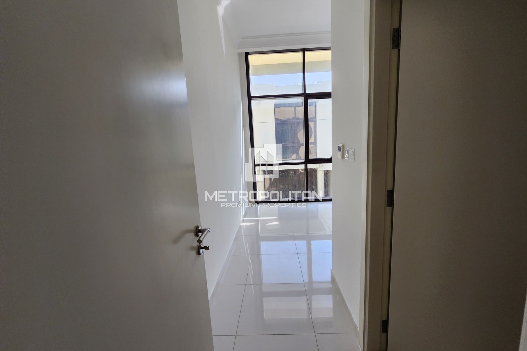 3-комнатная вилла в аренду в DAMAC Hills – MPR-8236 photo-13