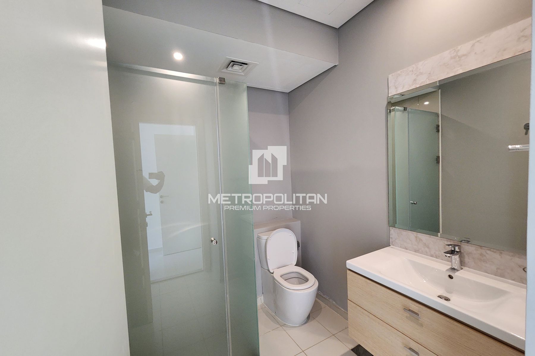 3-комнатная вилла в аренду в DAMAC Hills – MPR-8236 photo-23