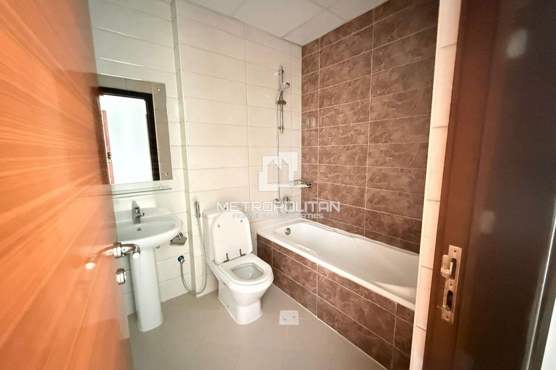 1-комнатная квартира в аренду в Dubai Silicon Oasis – MPR-8242 photo-9