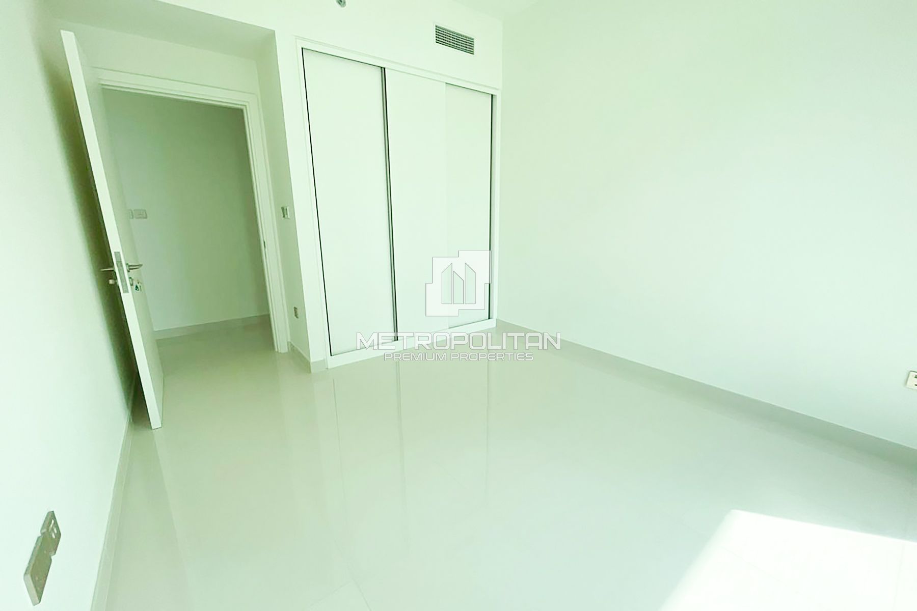 Image - Beach Vista, Dubai Harbour, Dubai | Project - Apartment