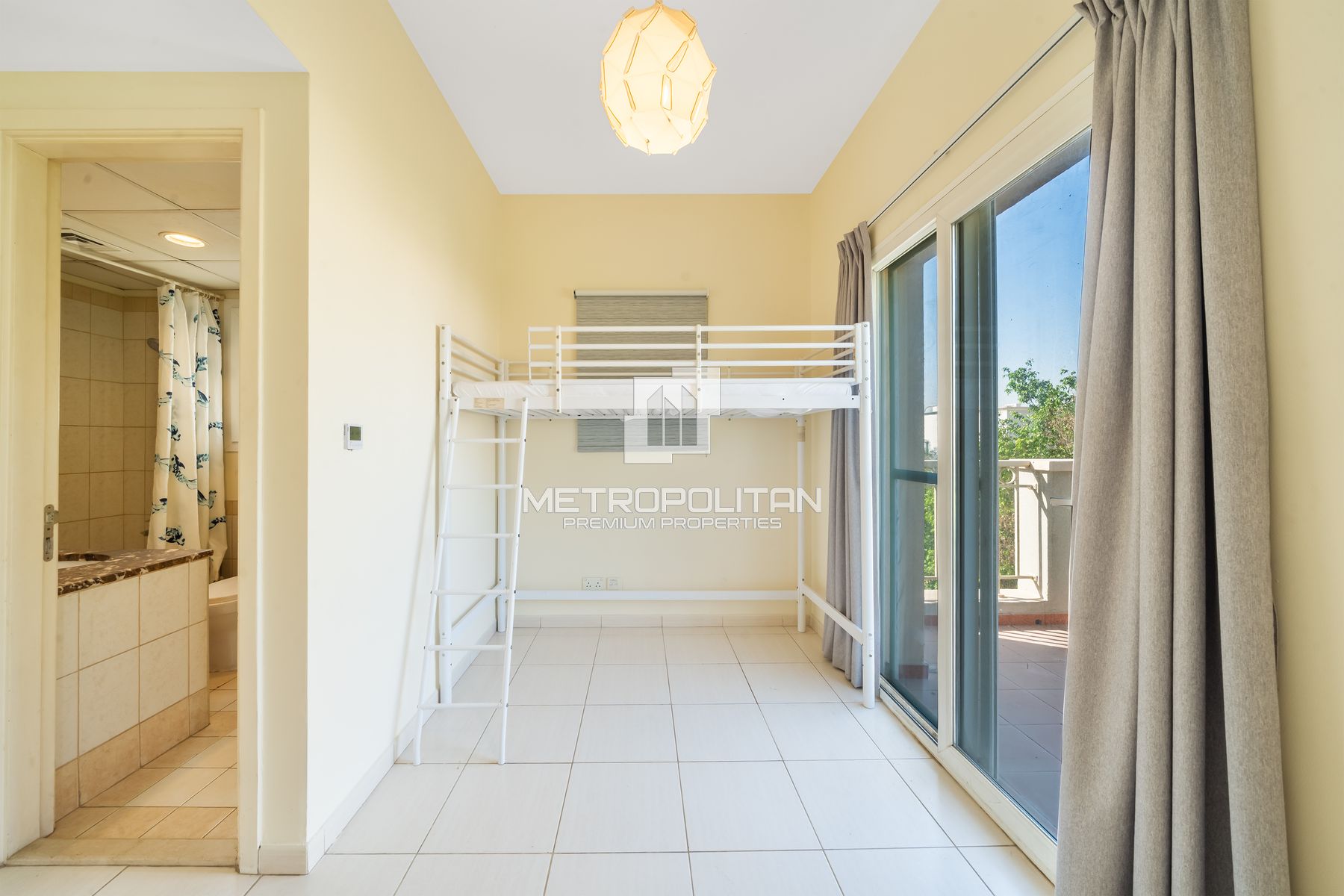 Fully Furnished | Type 4E | Vacant Now | Spacious