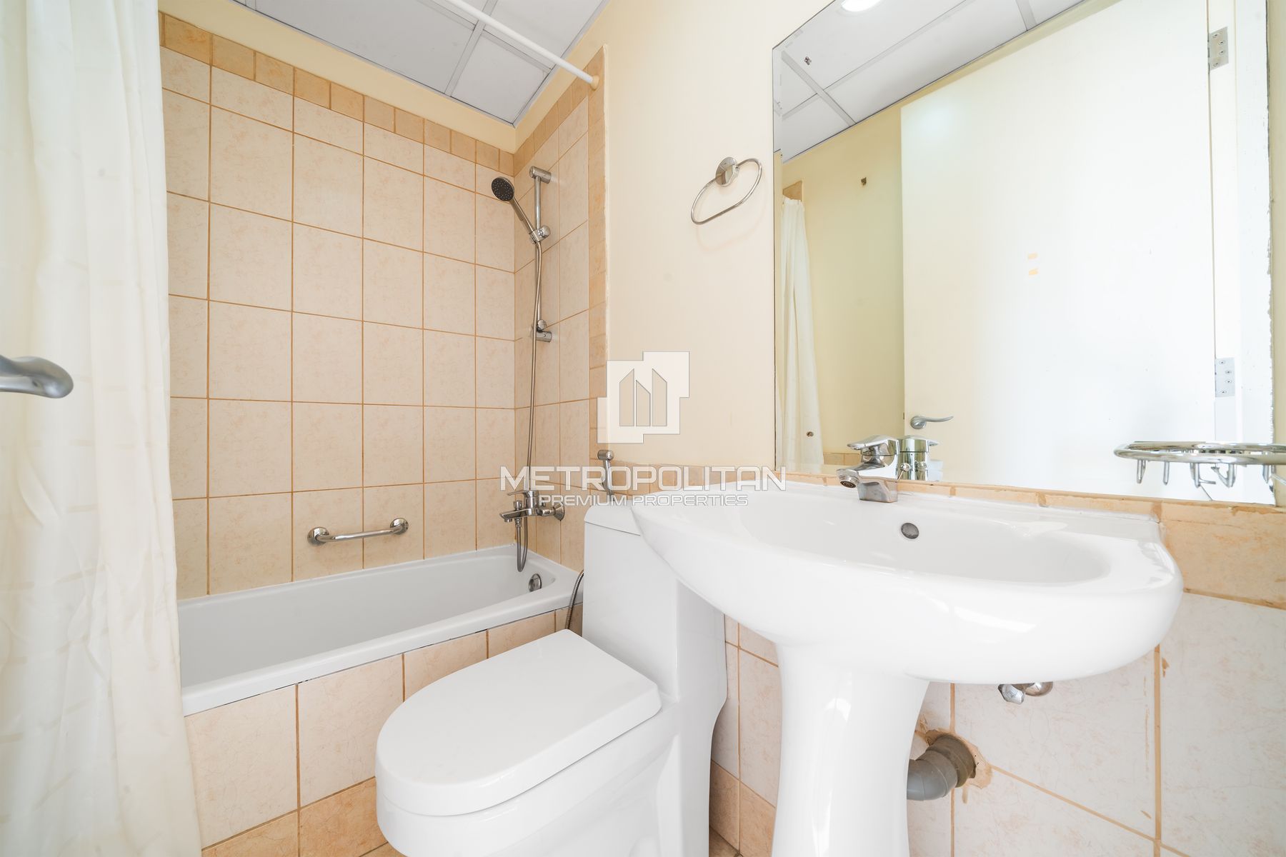 Fully Furnished | Type 4E | Vacant Now | Spacious