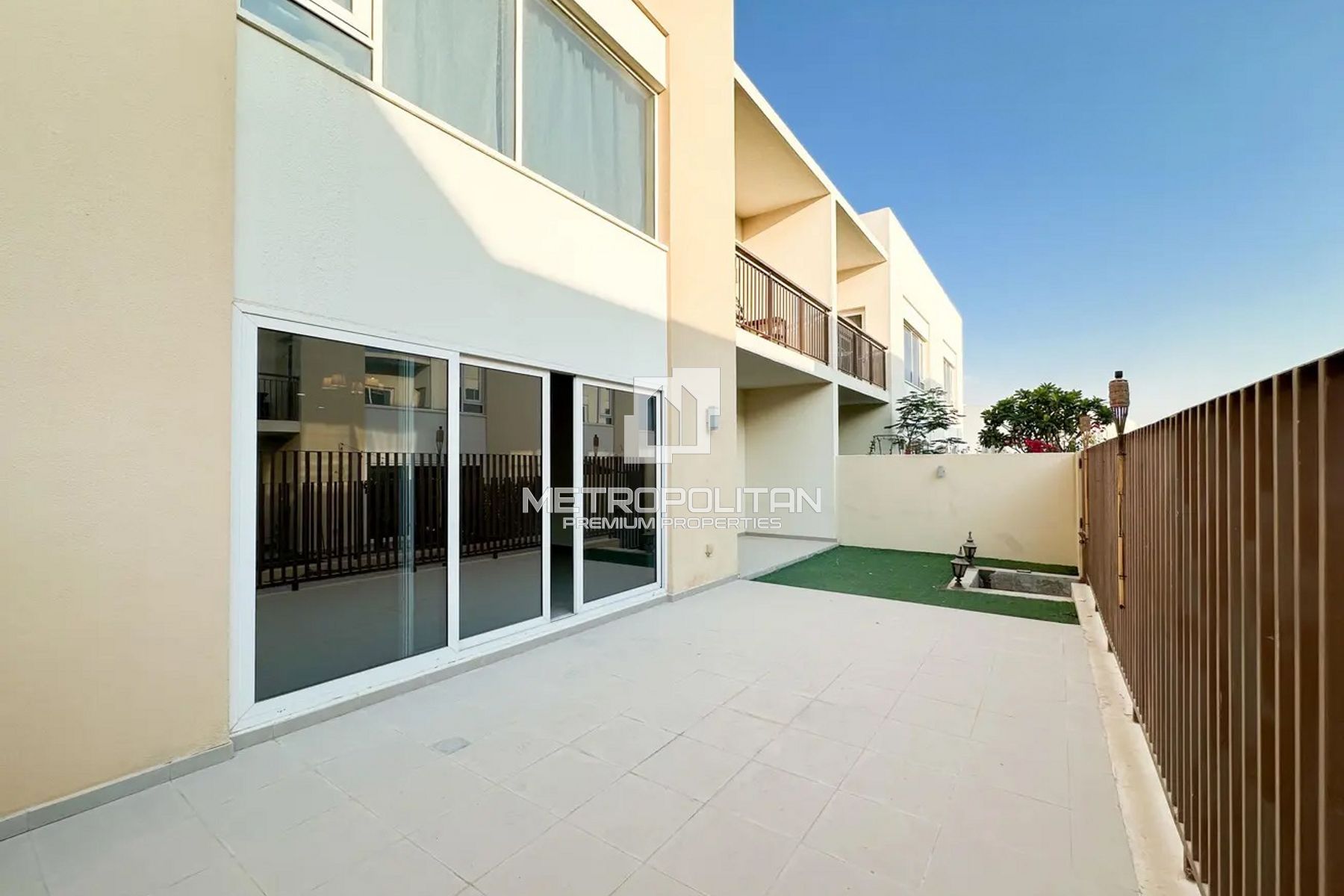 3-комнатная квартира в аренду в Dubai South (Dubai World Central) – MPR-8306 photo-3