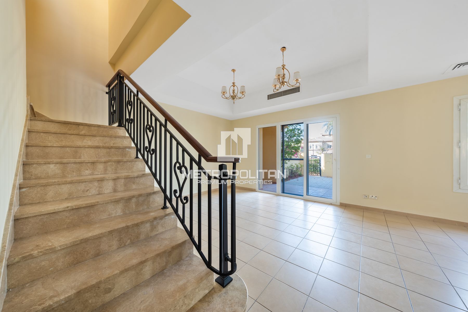 2BR Townhouse zur Miete in Arabian Ranches – MPR-8317 photo-3