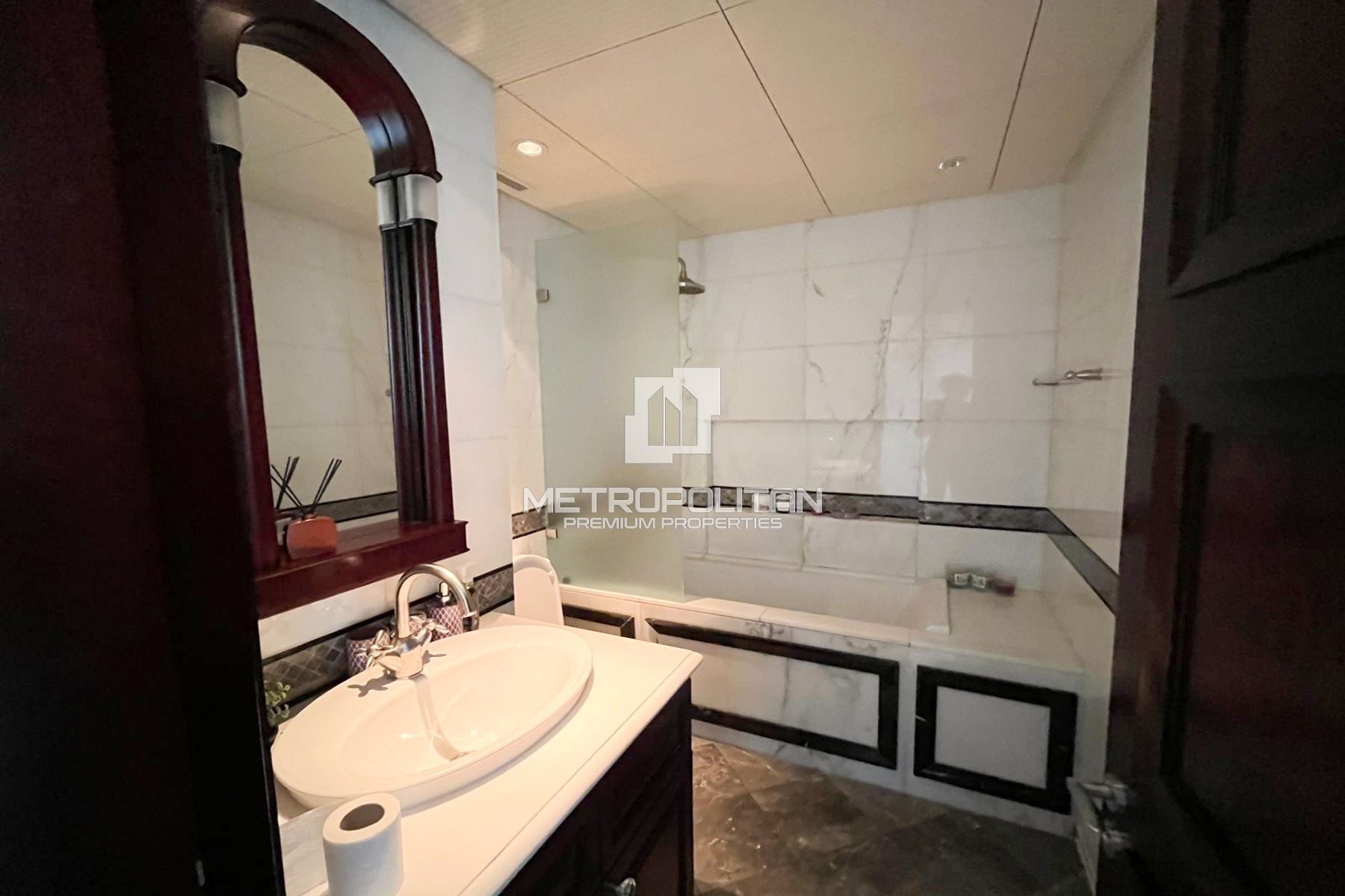 2-комнатная квартира в аренду в Downtown Dubai – MPR-8319 photo-15