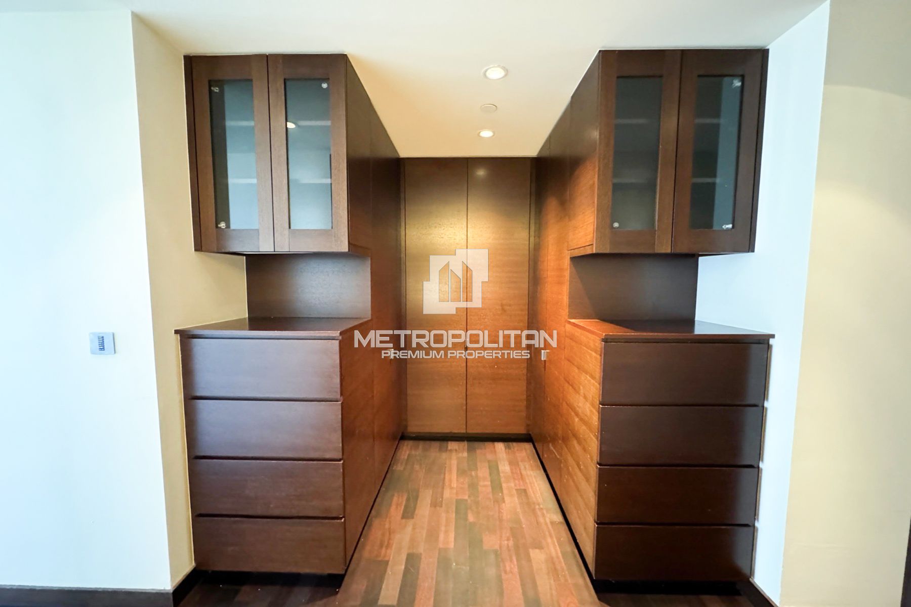 3-комнатная квартира в аренду в Downtown Dubai – MPR-8325 photo-9