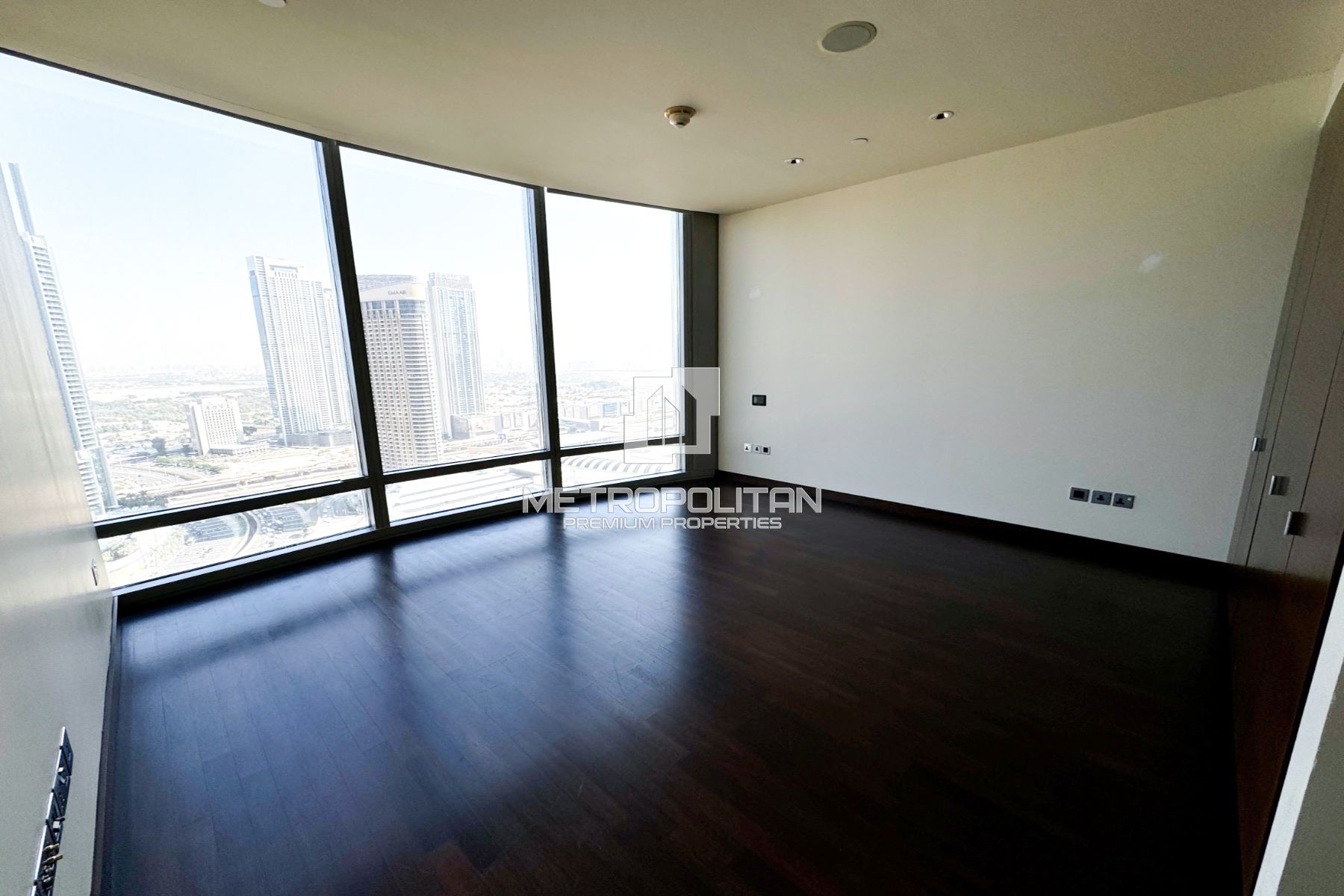 3-комнатная квартира в аренду в Downtown Dubai – MPR-8325 photo-3