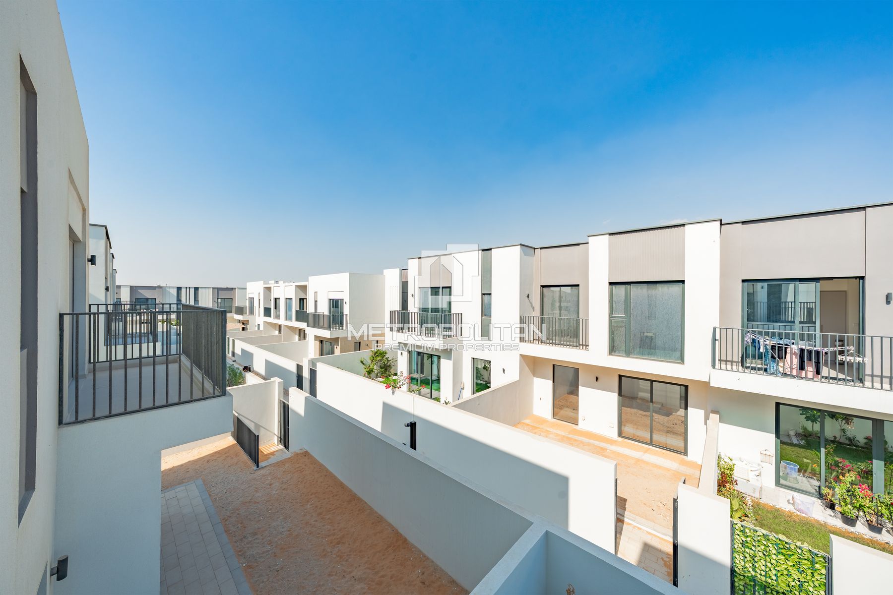 3-комнатная вилла в аренду в Dubai South (Dubai World Central) – MPR-8327 photo-16