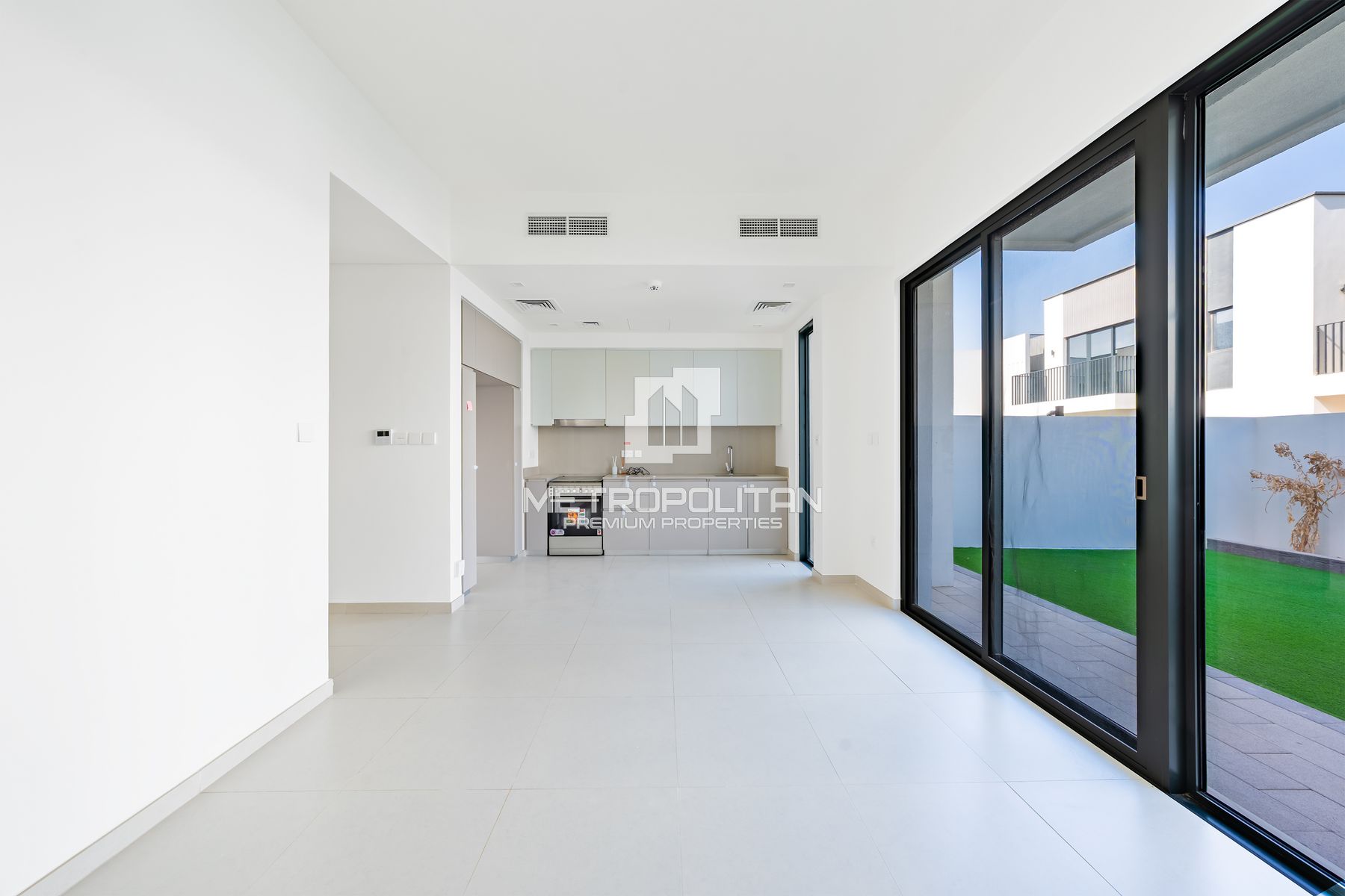 3-комнатная вилла в аренду в Dubai South (Dubai World Central) – MPR-8327 photo-21