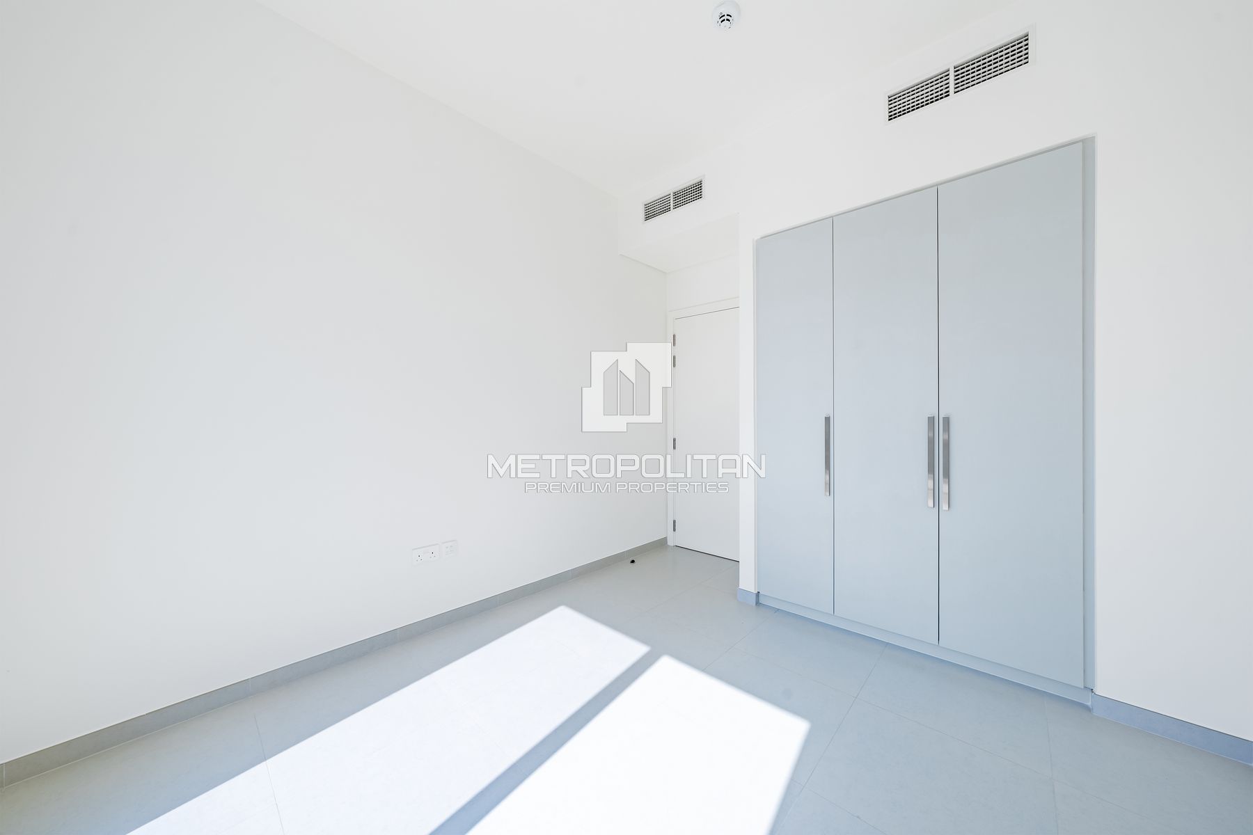 3-комнатная вилла в аренду в Dubai South (Dubai World Central) – MPR-8327 photo-32