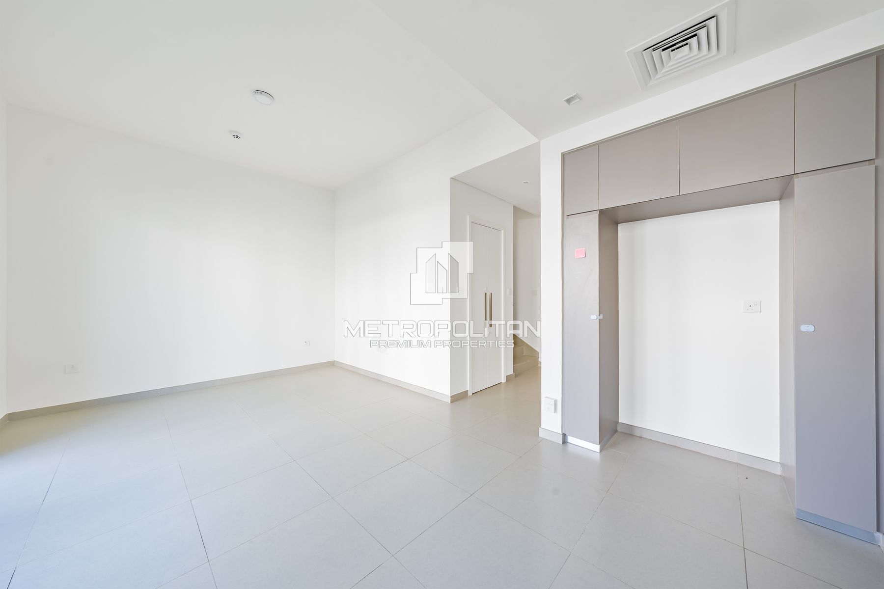 3-комнатная вилла в аренду в Dubai South (Dubai World Central) – MPR-8327 photo-6