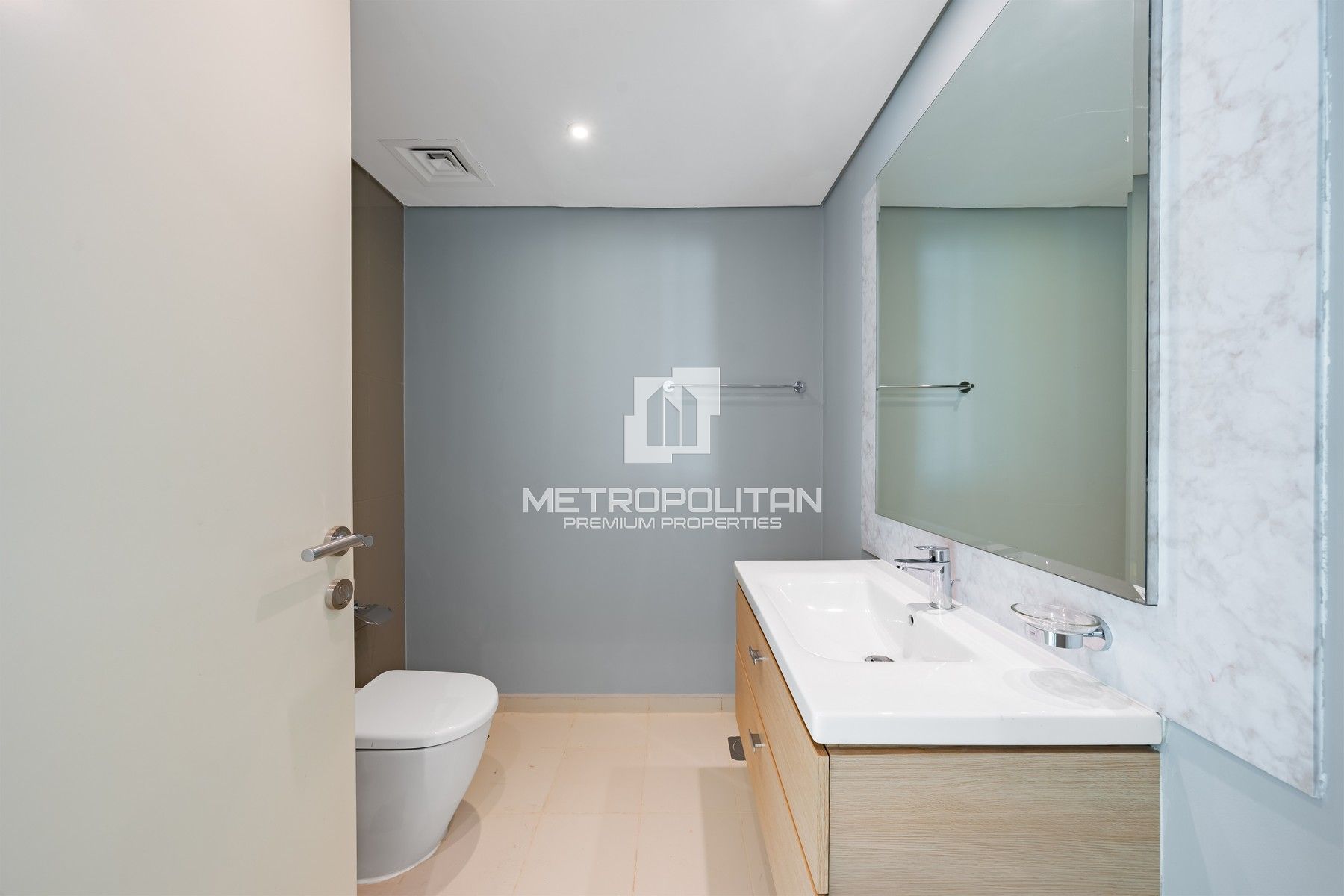 3-комнатная вилла в аренду в DAMAC Hills – MPR-8343 photo-9