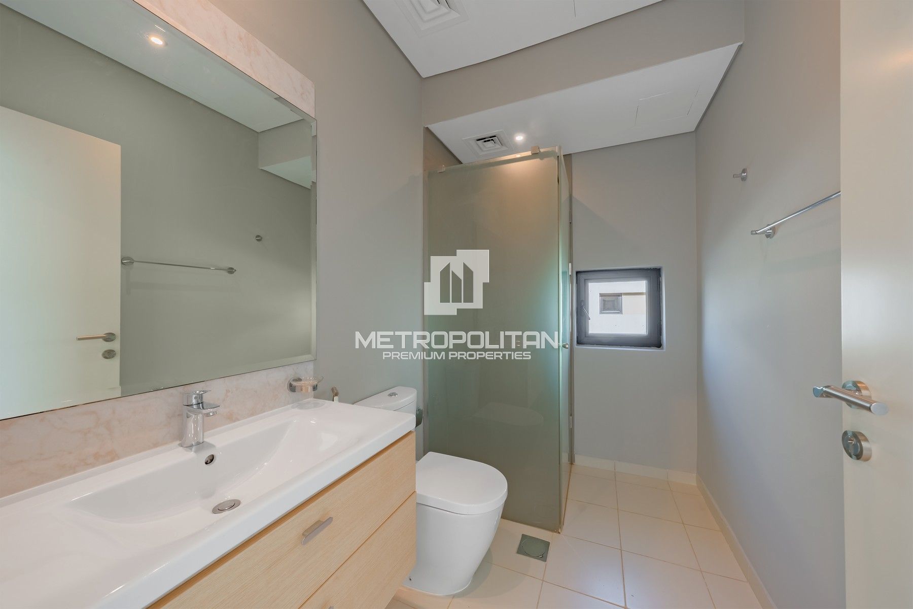 3-комнатная вилла в аренду в DAMAC Hills – MPR-8343 photo-13