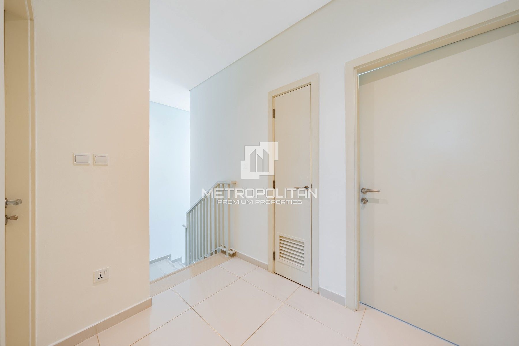 3-комнатная вилла в аренду в DAMAC Hills – MPR-8343 photo-22