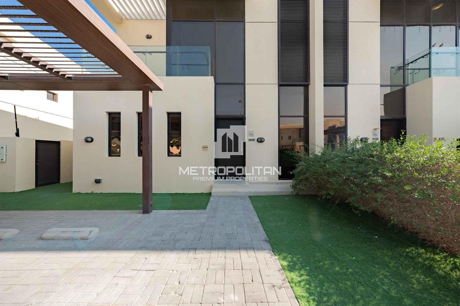 3-комнатная вилла в аренду в DAMAC Hills – MPR-8343 photo-31