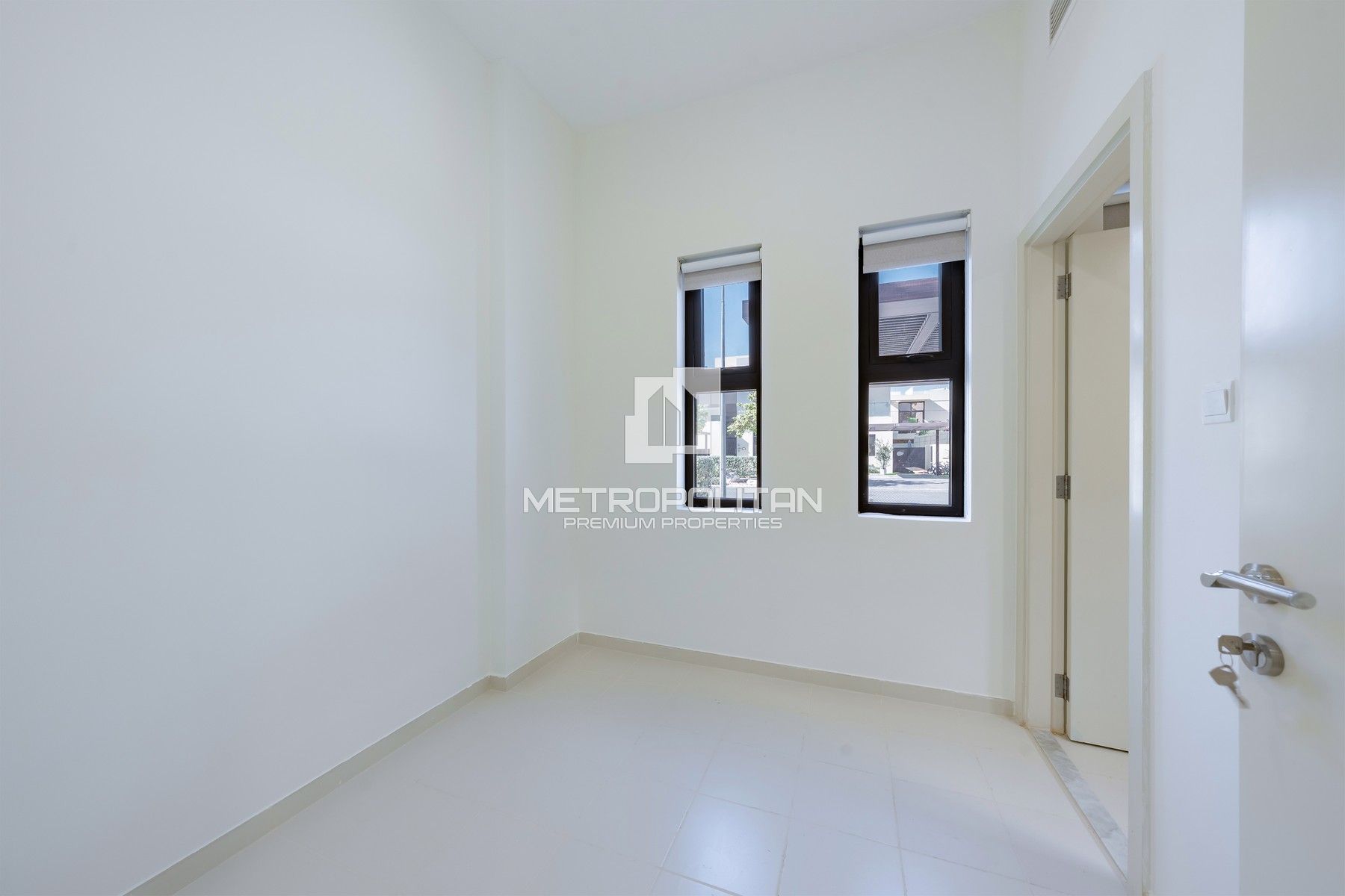 3-комнатная вилла в аренду в DAMAC Hills – MPR-8343 photo-7