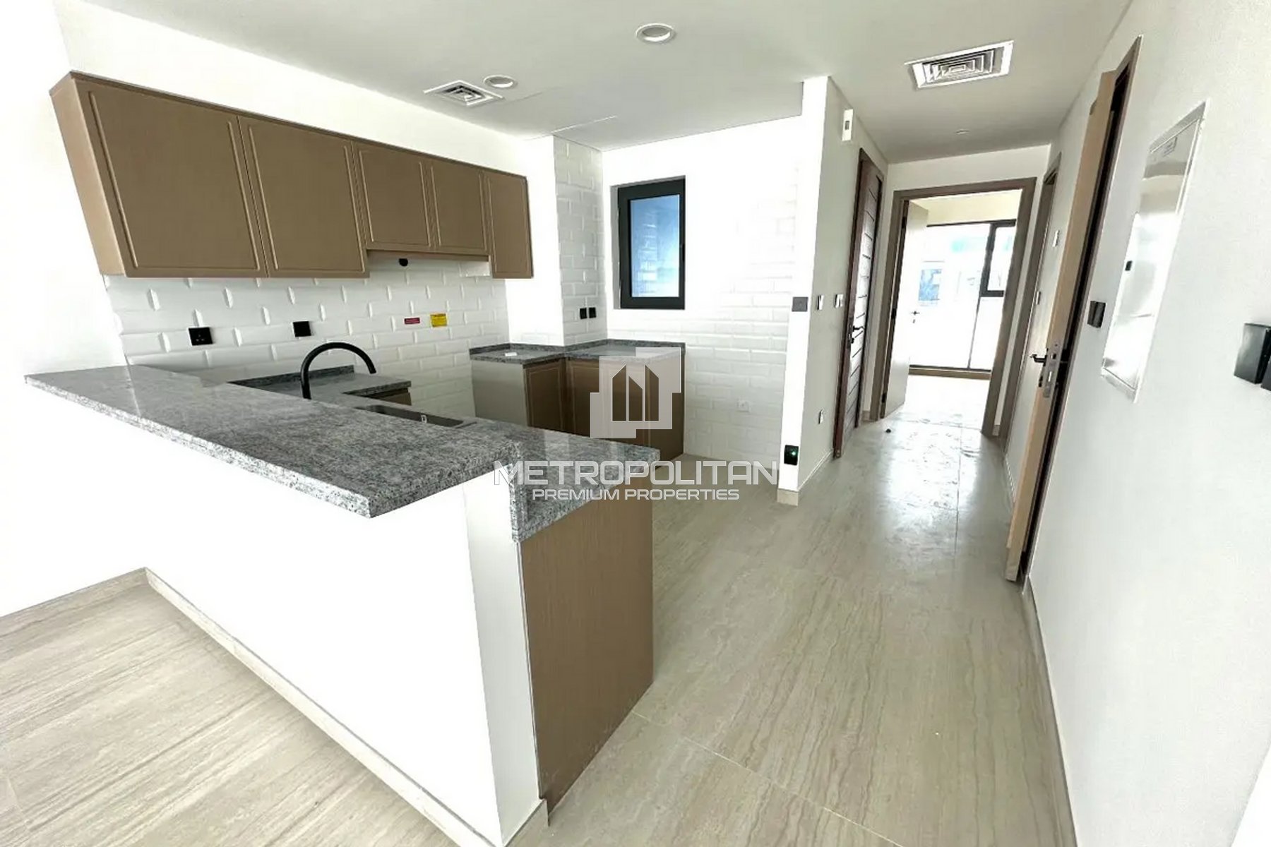 4-комнатная вилла в аренду в Damac Lagoons – MPR-8393 photo-2