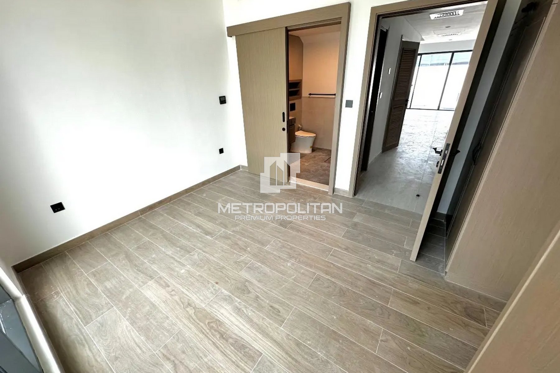 4-комнатная вилла в аренду в Damac Lagoons – MPR-8393 photo-7