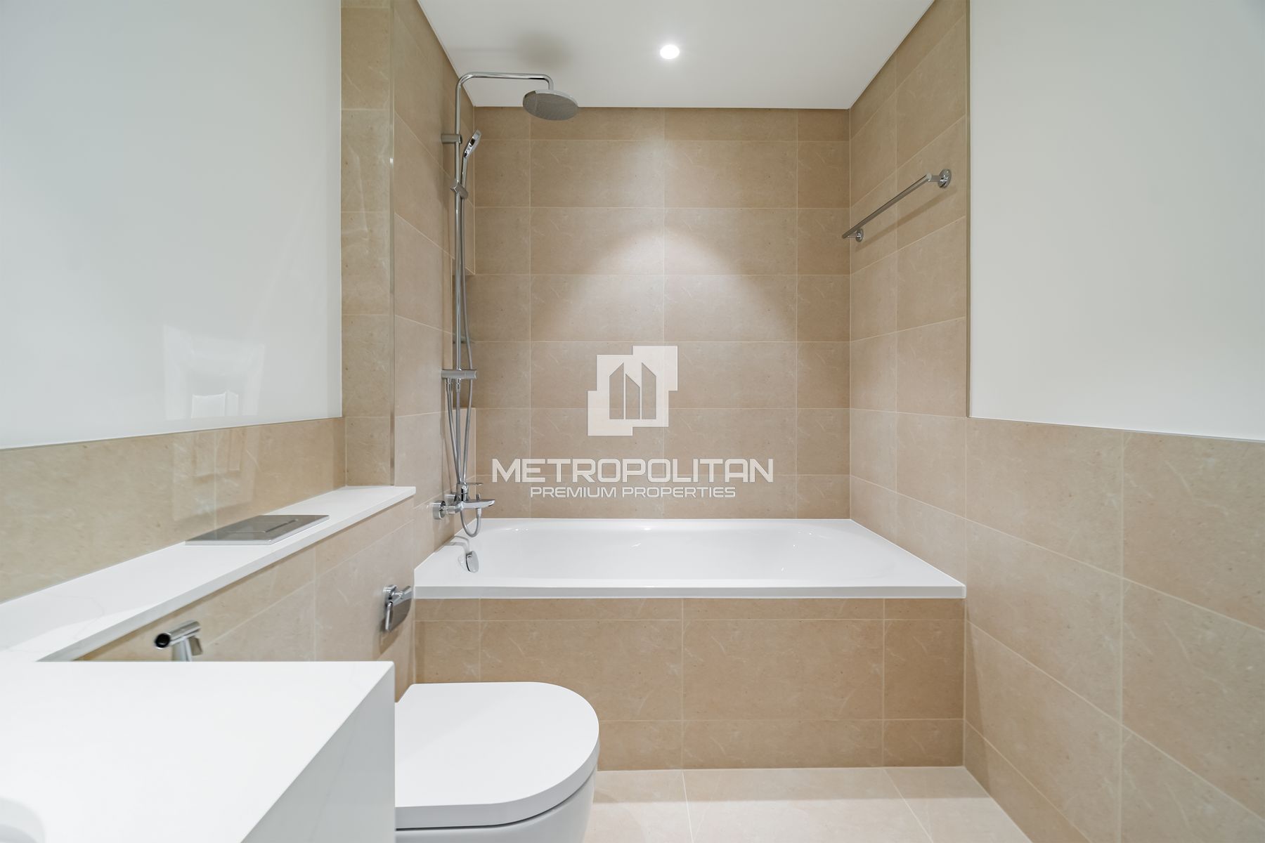 Image - Palace Beach Residence Tower 2, Dubai Harbour, Dubai | Project - Appartement