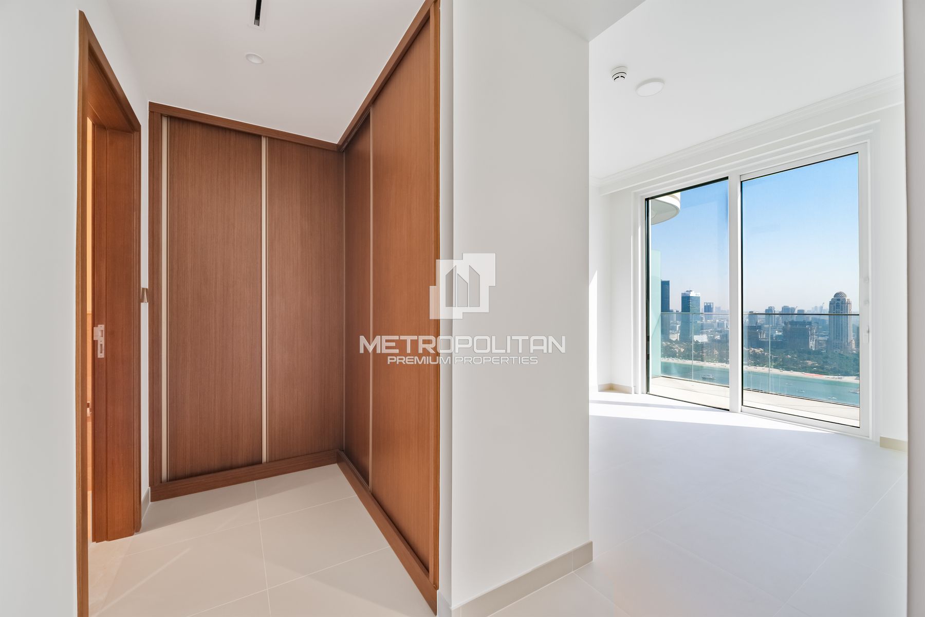 Image - Palace Beach Residence Tower 2, Dubai Harbour, Dubai | Project - Appartement