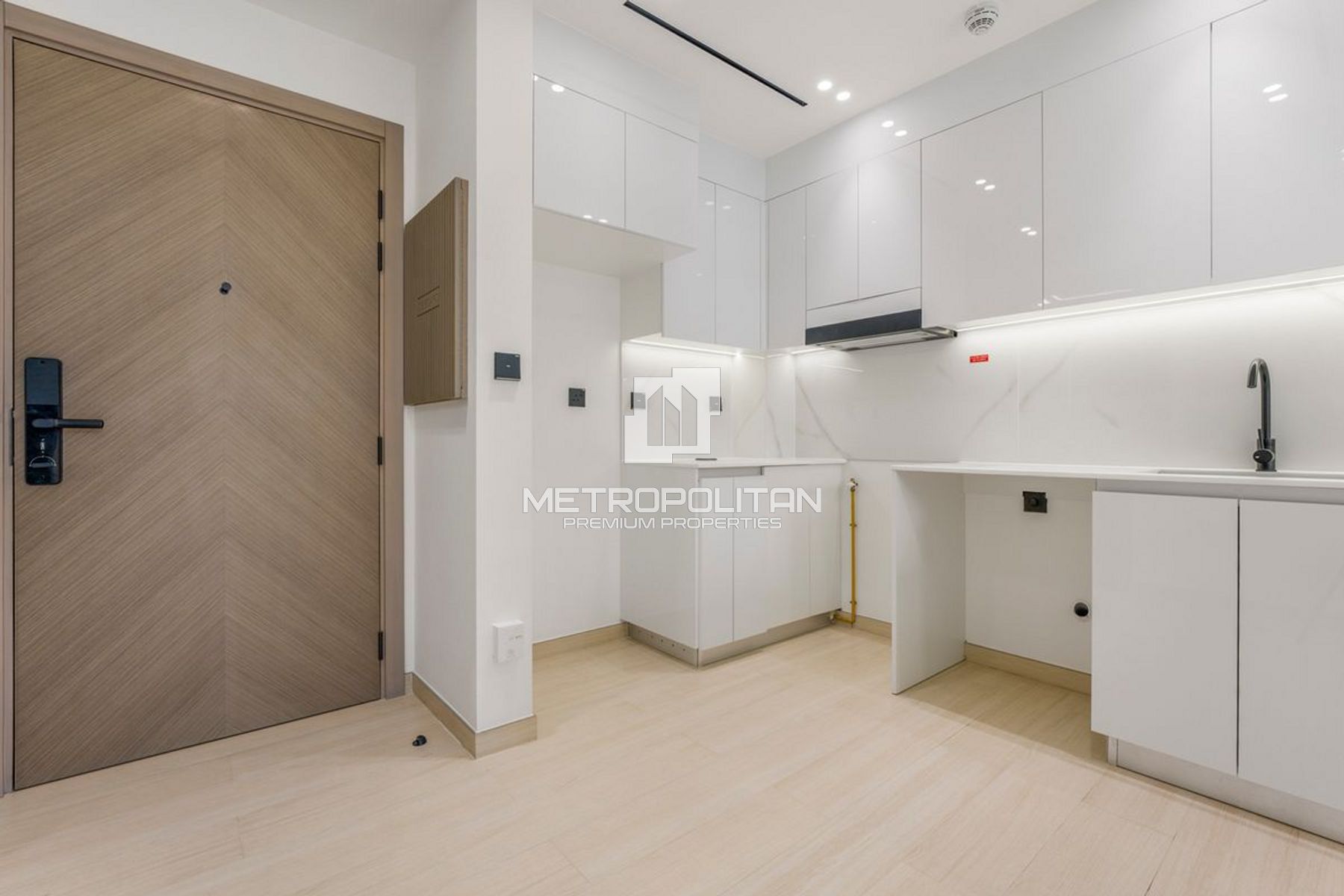 Image - Binghatti LUNA, Jumeirah Village Circle, Dubai | Project - Appartement