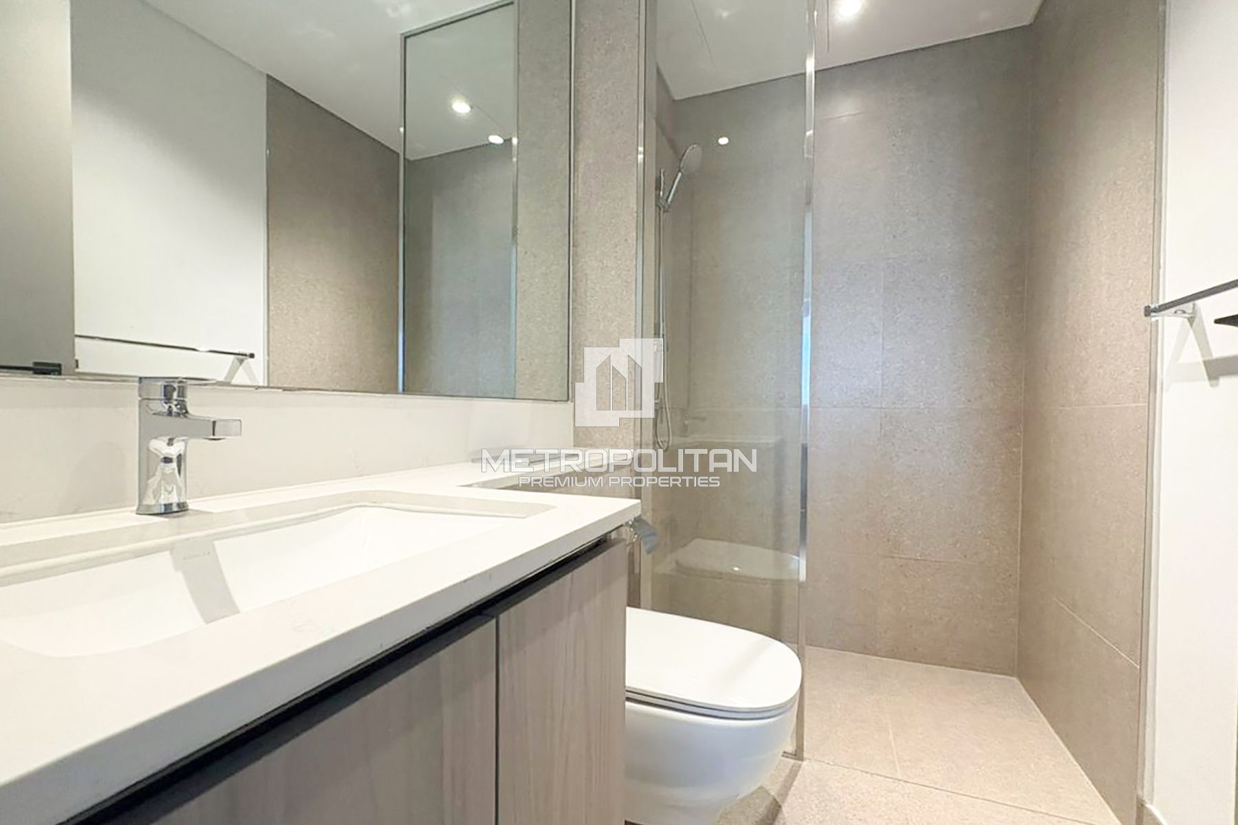 4-комнатная вилла для аренды в Tilal Al Ghaf – MPR-8404 photo-11