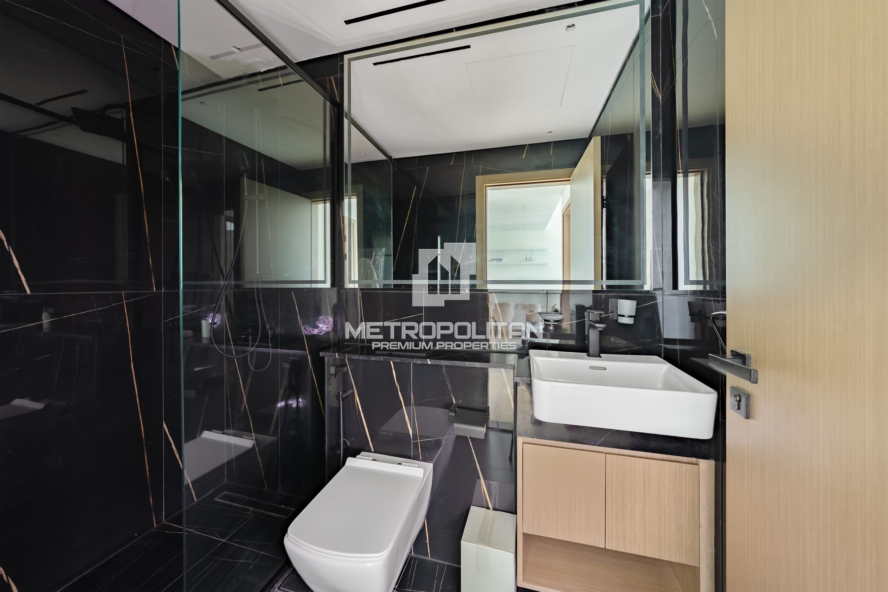 Image - Binghatti Emerald, Jumeirah Village Circle, Dubai | Project - Appartement