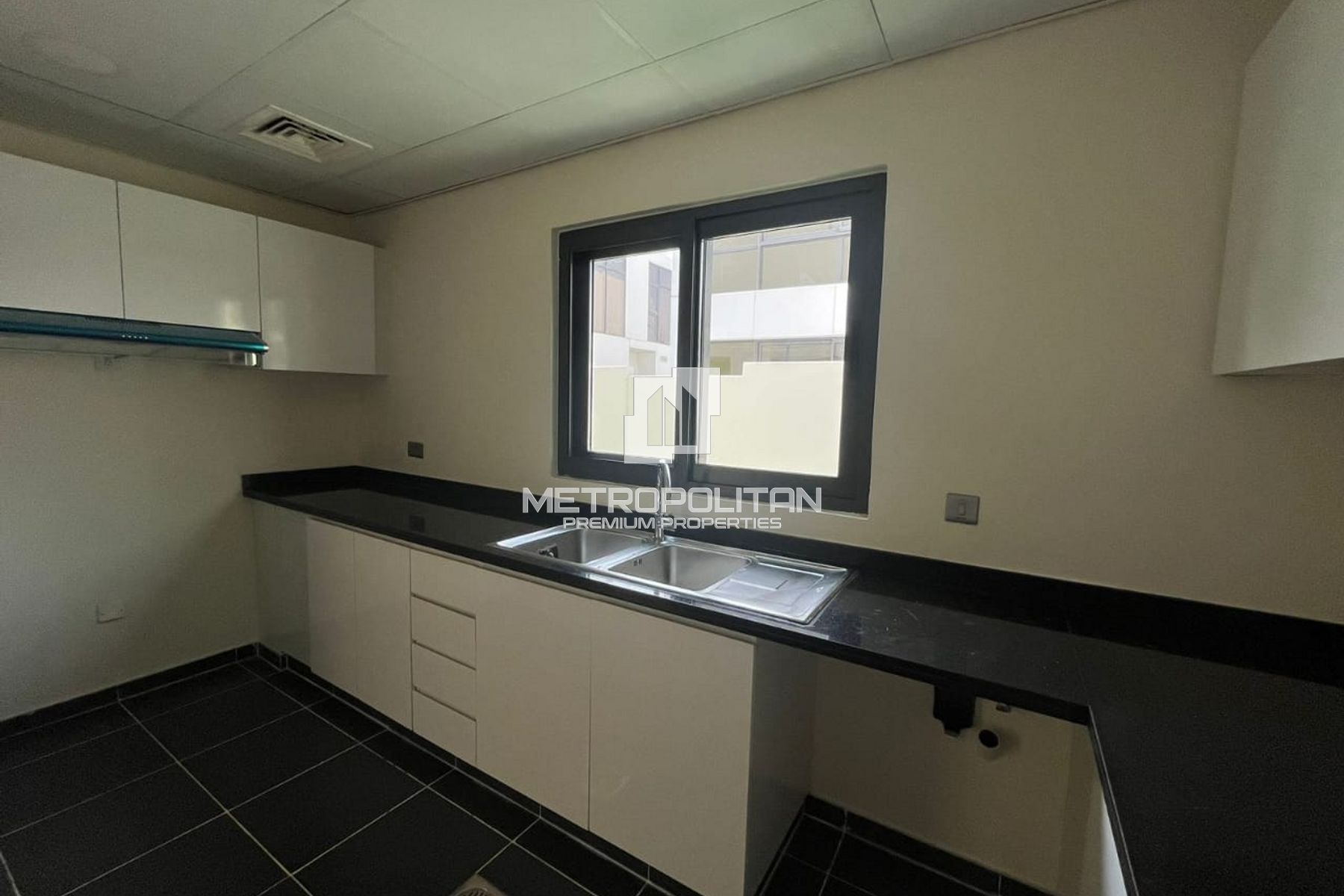 6-комнатная вилла для аренды в Damac Hills 2 – MPR-8424 photo-7