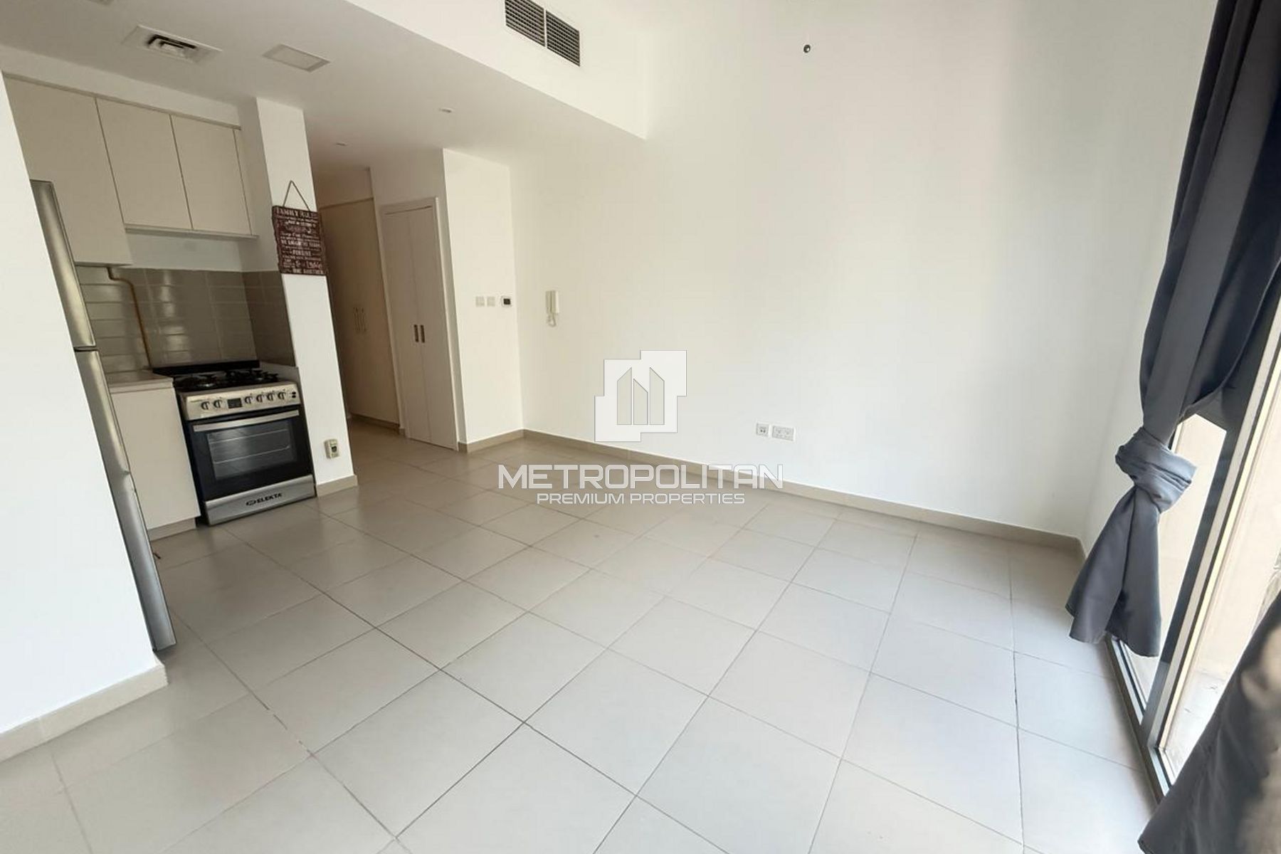 Студия в аренду в Town Square – MPR-8444 photo-2