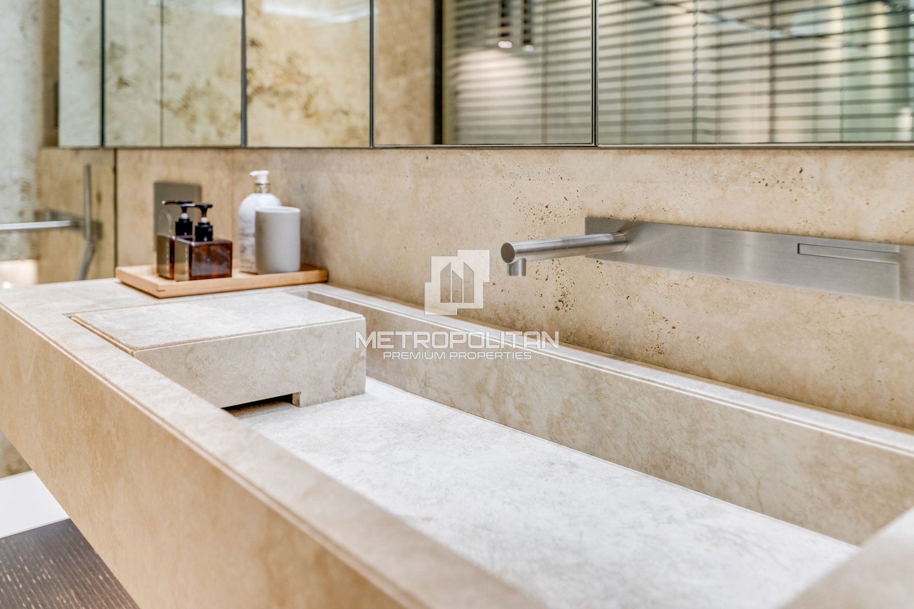 Image - The Lofts West, Downtown Dubai, Dubai | Project - Appartement