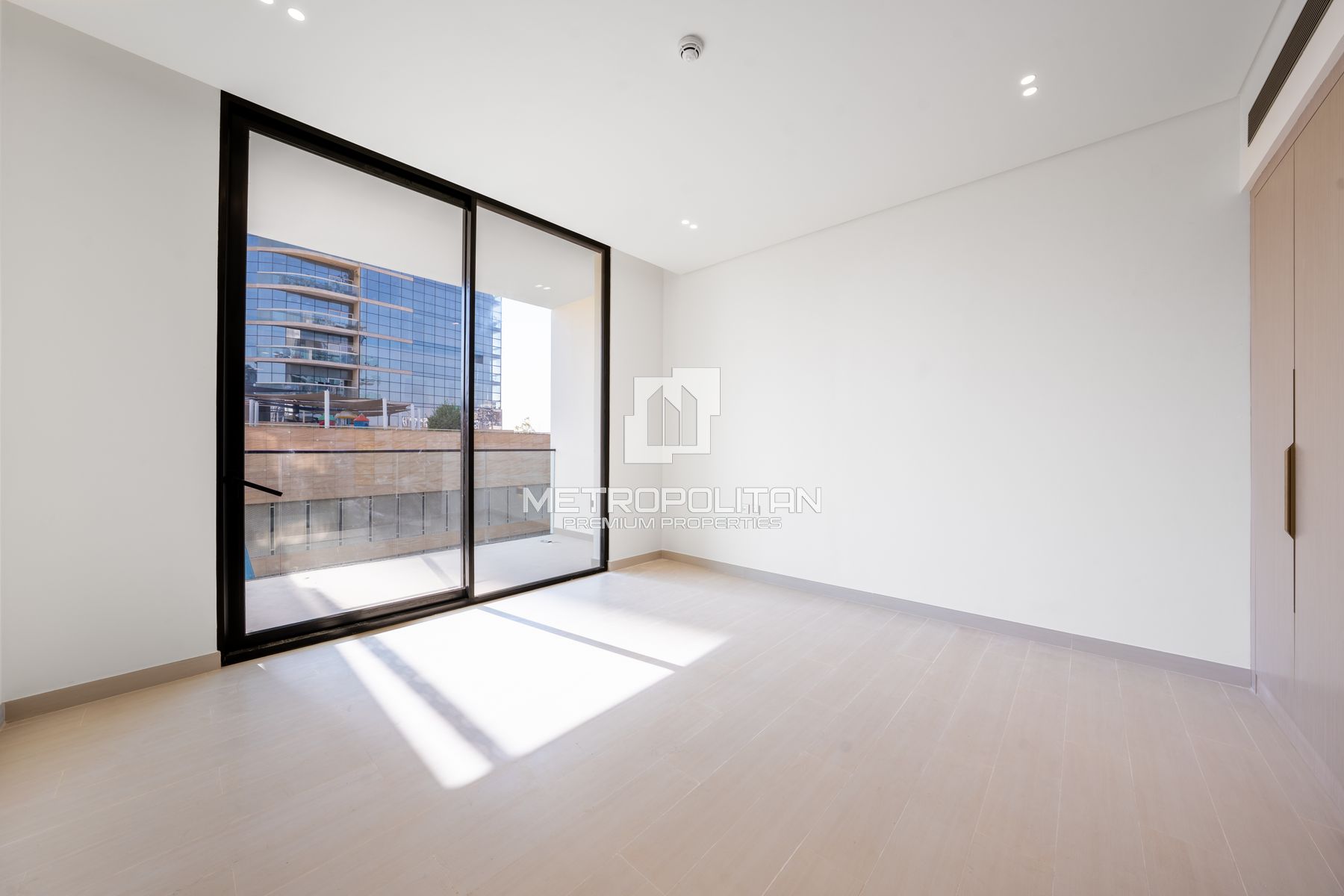 Студия в аренду в Jumeirah Village Circle – MPR-8453