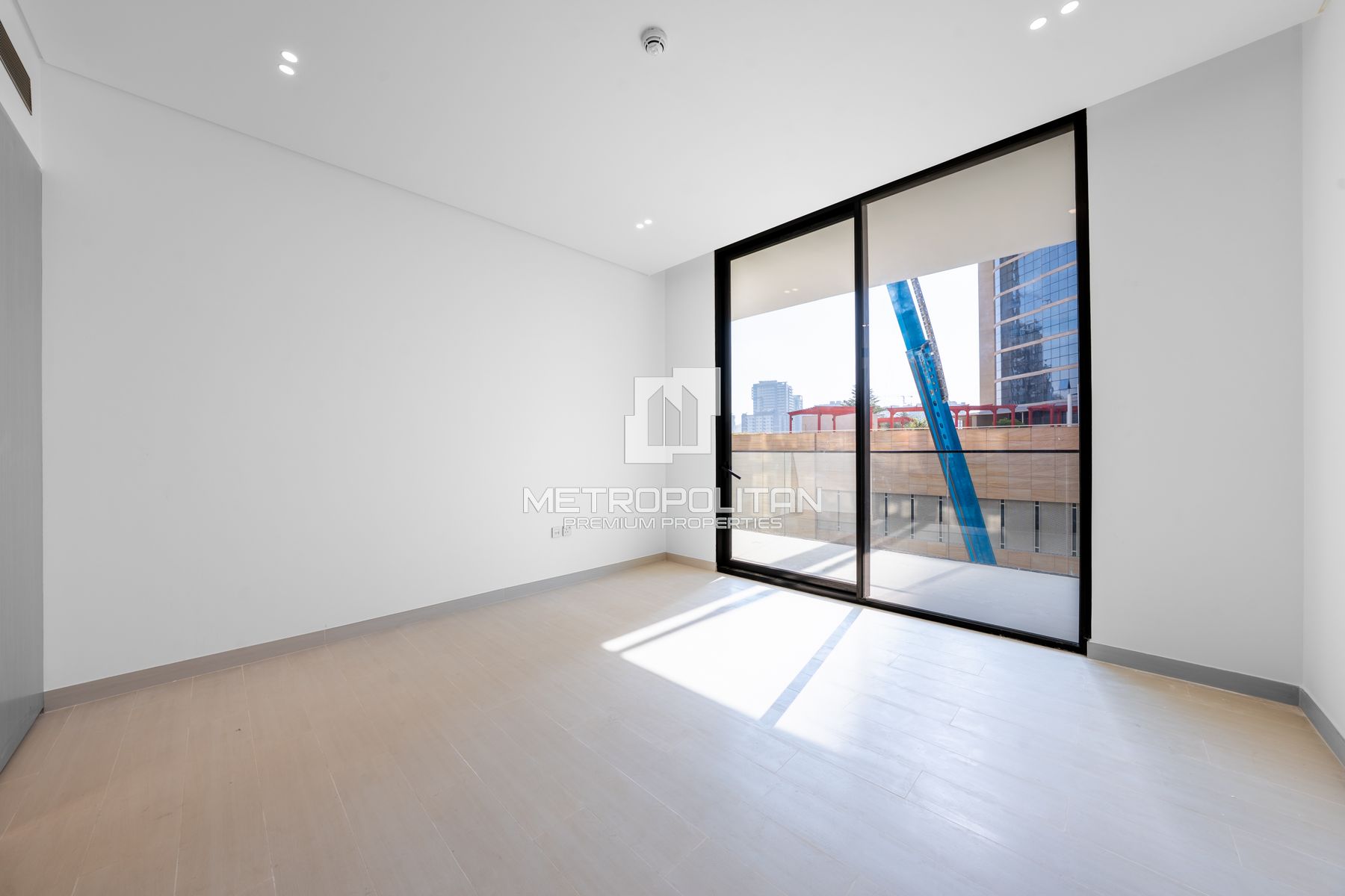 Студия в аренду в Jumeirah Village Circle – MPR-8453 photo-1