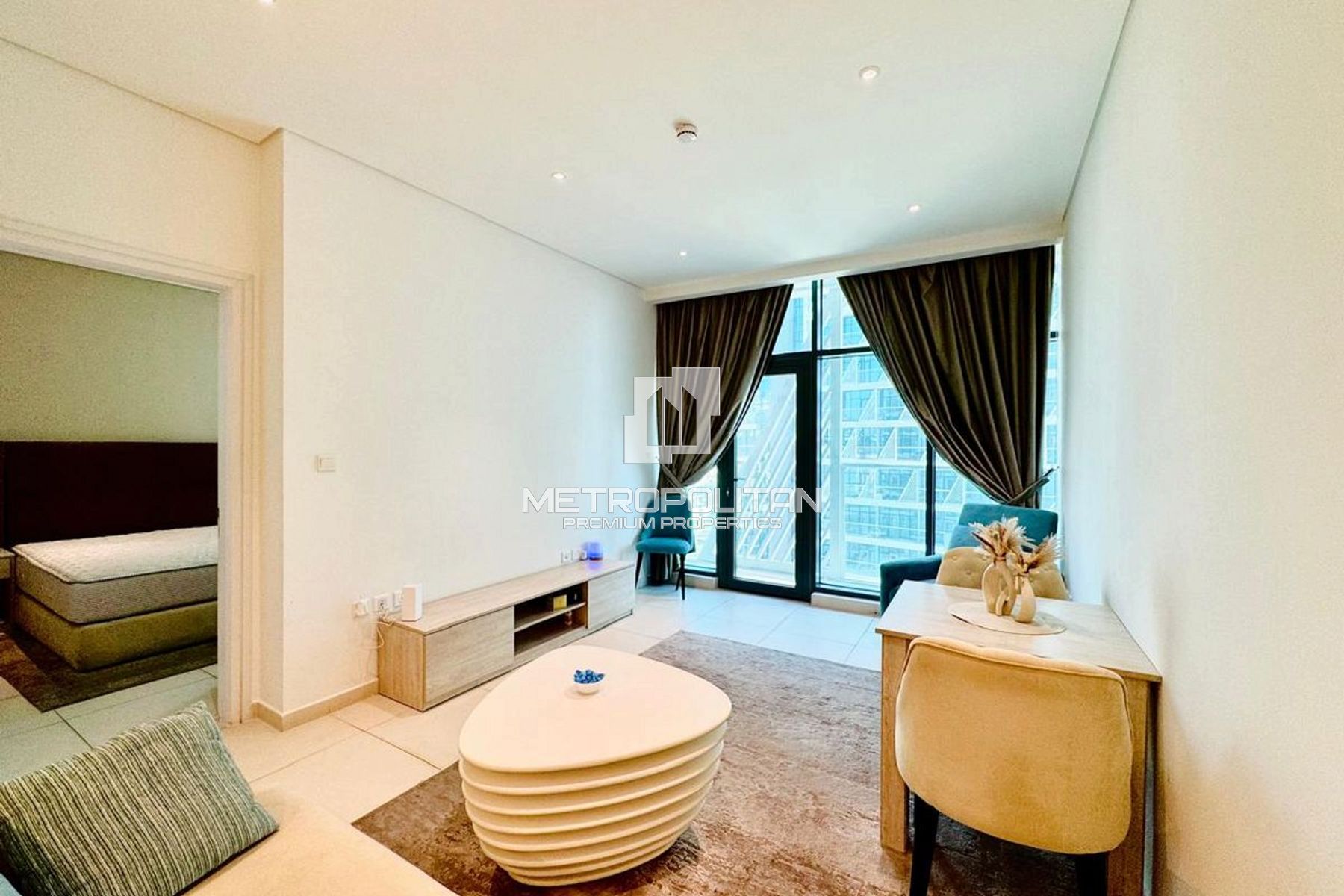 Premium Location | Bright | Furnished photo-11
