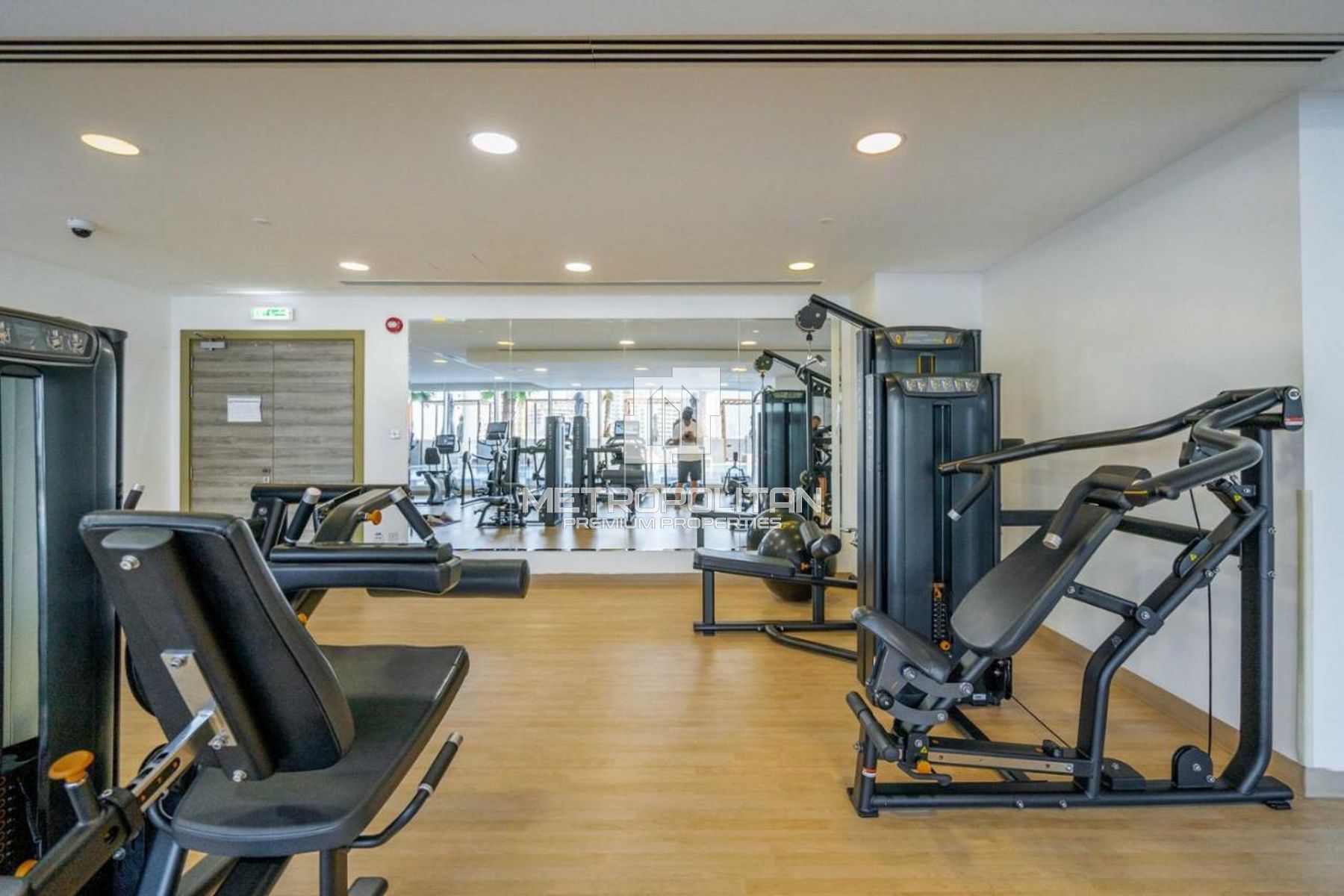 Fully Furnished | Prime Location | Vacant photo-15