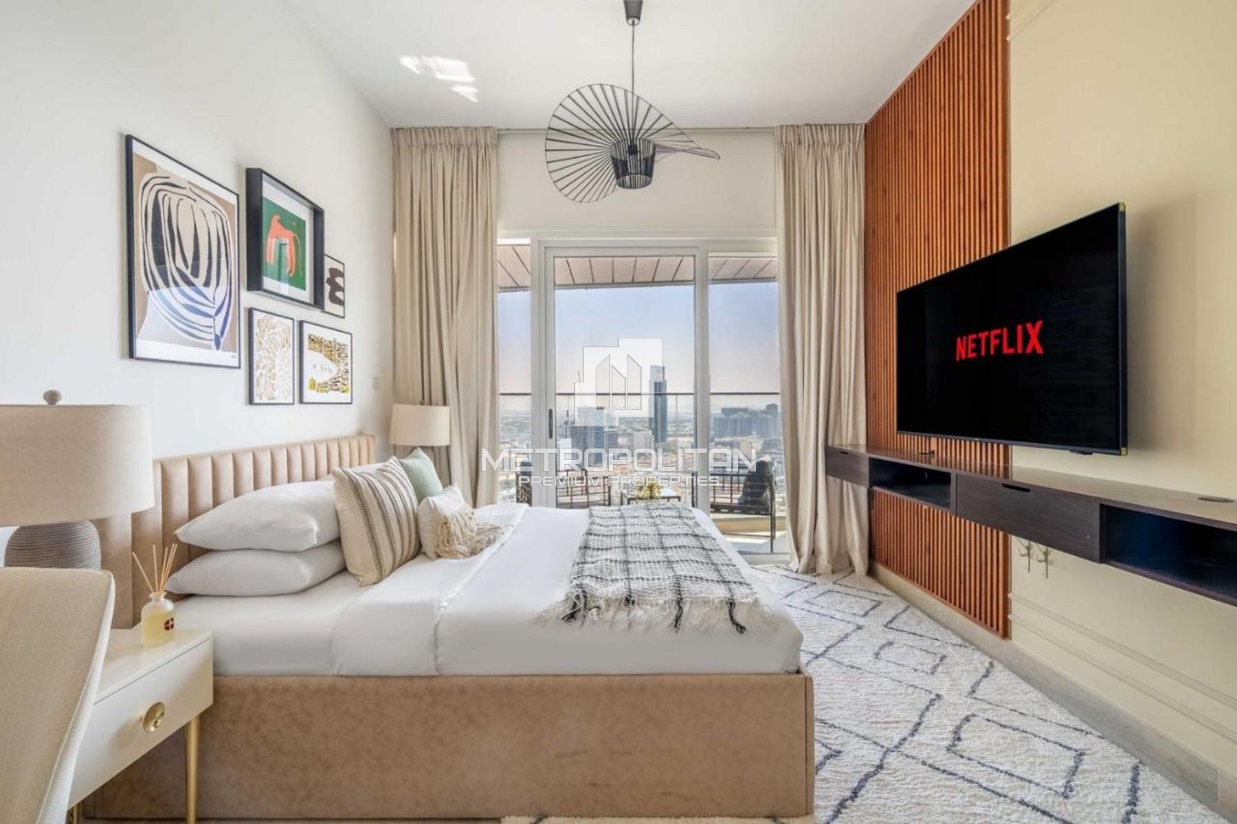 Fully Furnished | Prime Location | Vacant photo-18