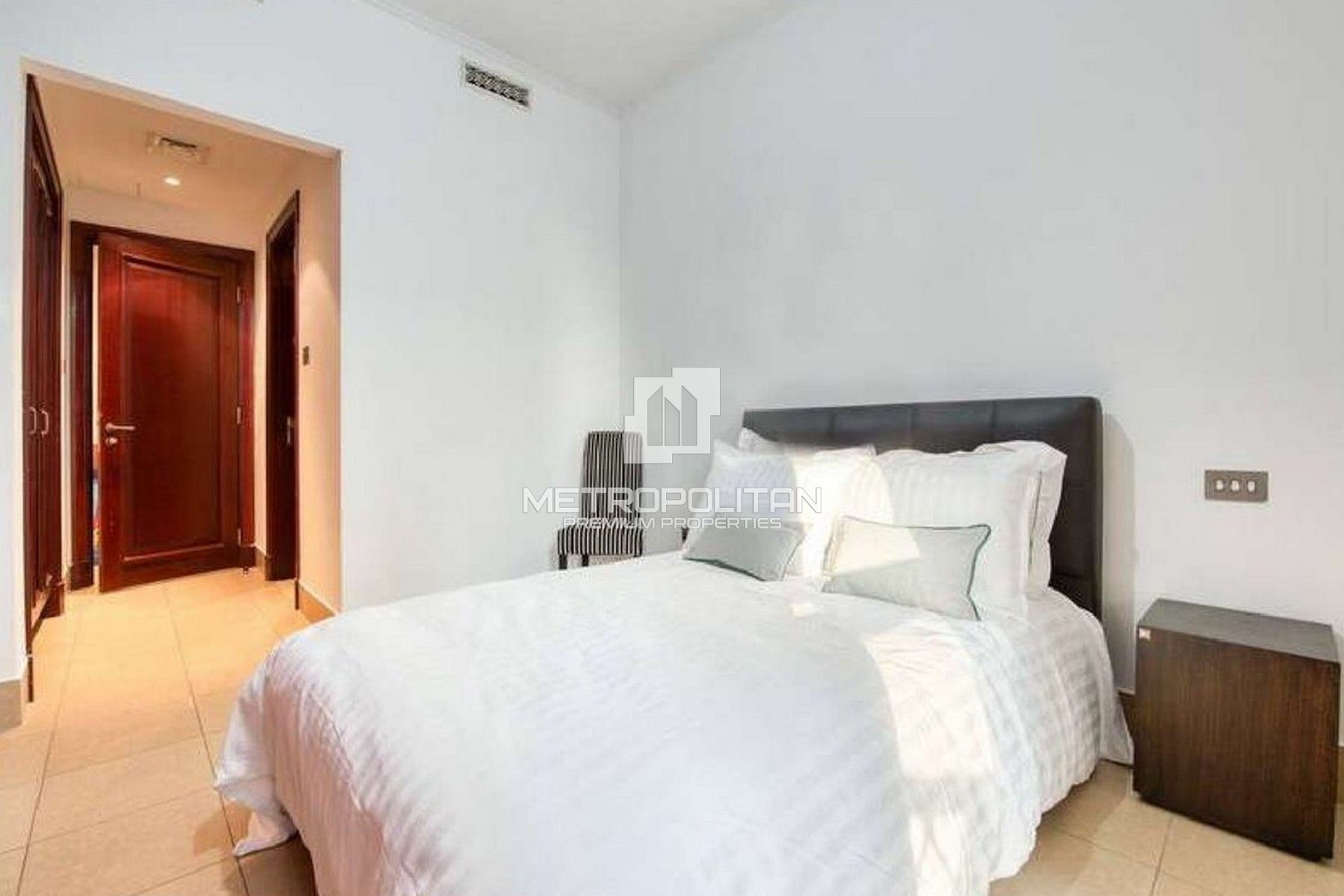 Vacant Now | Ground Floor | Spacious Garden photo-16