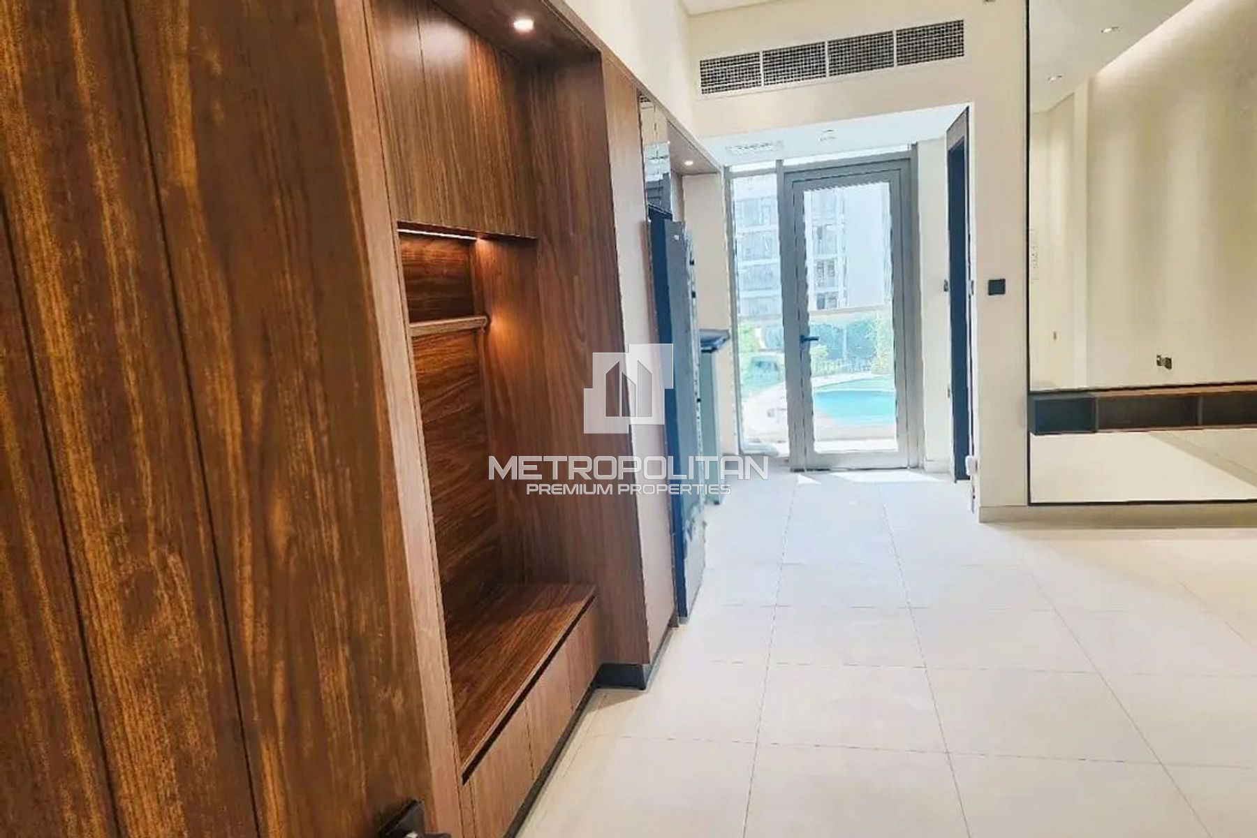 Modern and Stylish | Brand New | Ready To Move photo-4