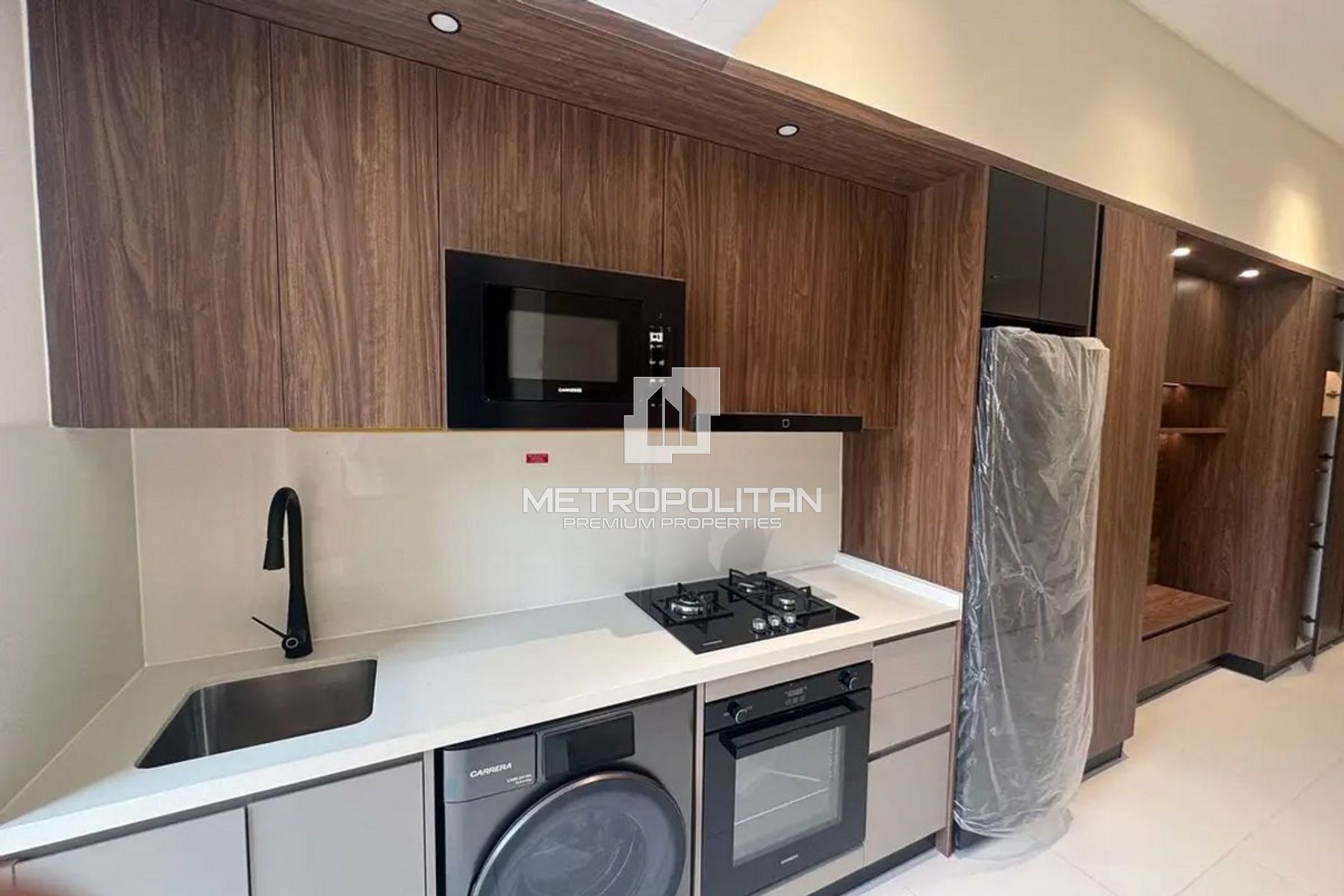 Modern and Stylish | Brand New | Ready To Move photo-5