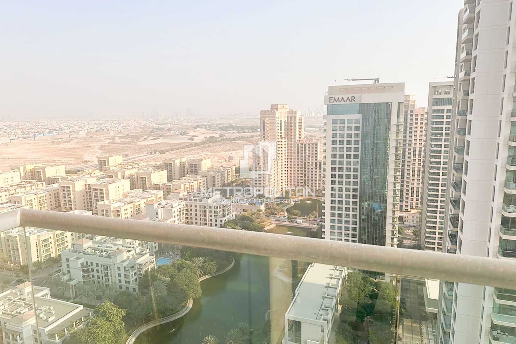 Spacious | High Floor | Golf Views | Vacant photo-8