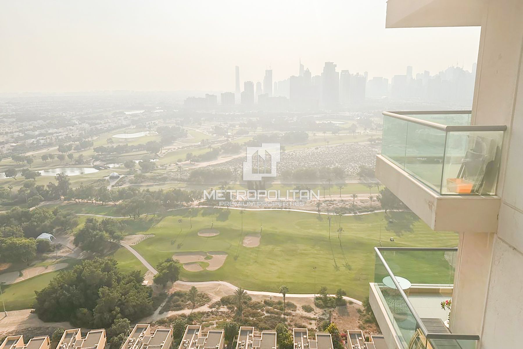 Spacious | High Floor | Golf Views | Vacant photo-15