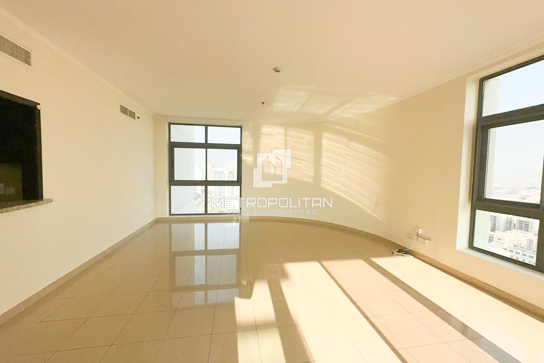 Spacious | High Floor | Golf Views | Vacant photo-21