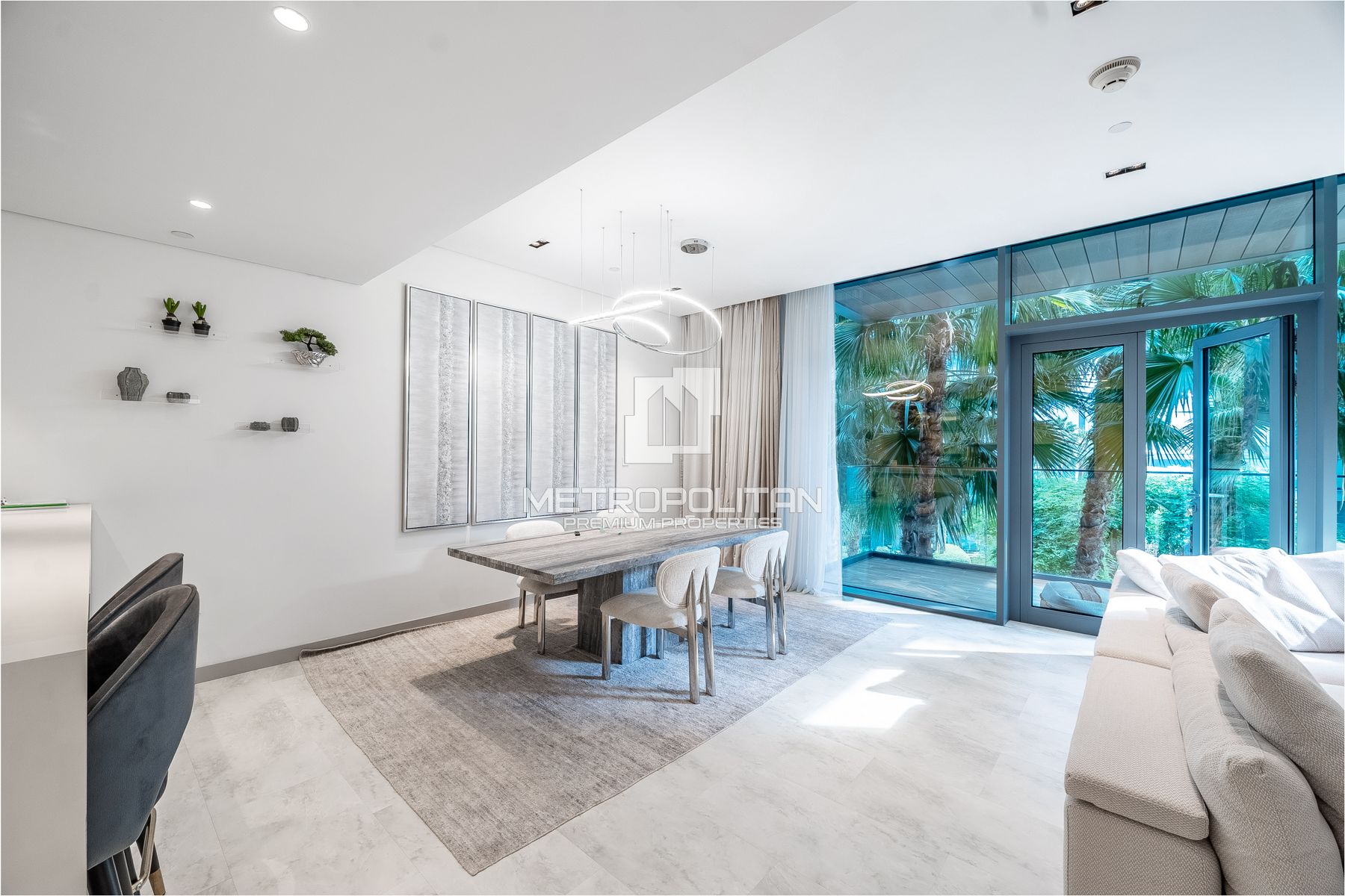 Upgraded | Furnished | Garden View | Island Living photo-22