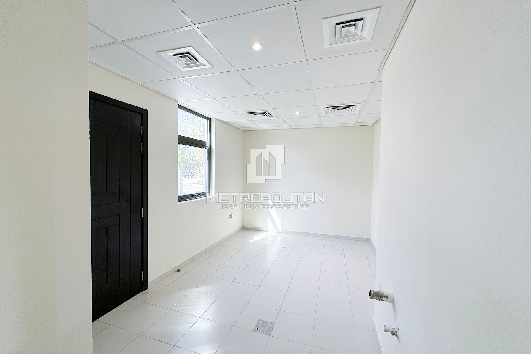 6-комнатная вилла в аренду в Damac Hills 2 – MPR-8524 photo-3