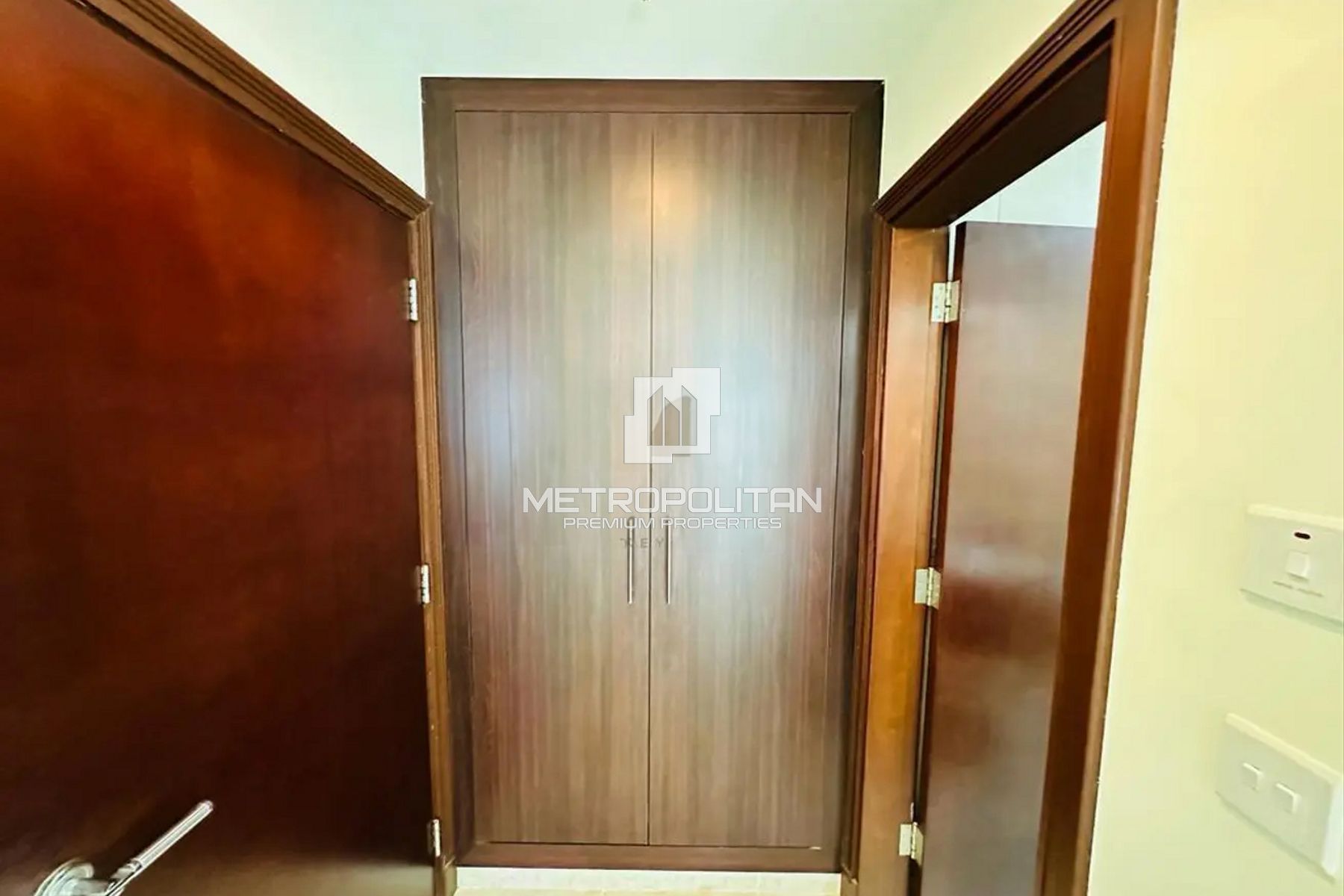 Spacious | Unfurnished | Close to Metro
