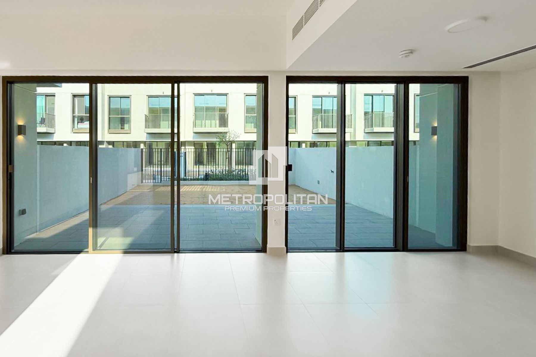 Image - Orania, The Valley, Dubai | Project - Stadthaus