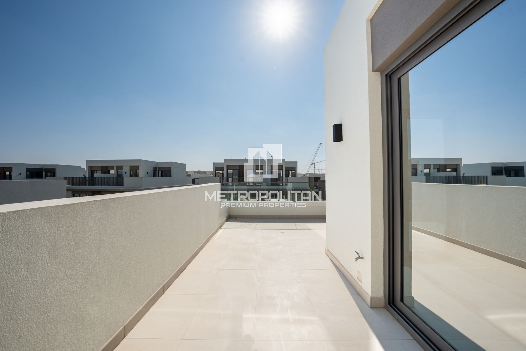 Three-Level Twin Villa| Closed Kitchen | Ready Now photo-9