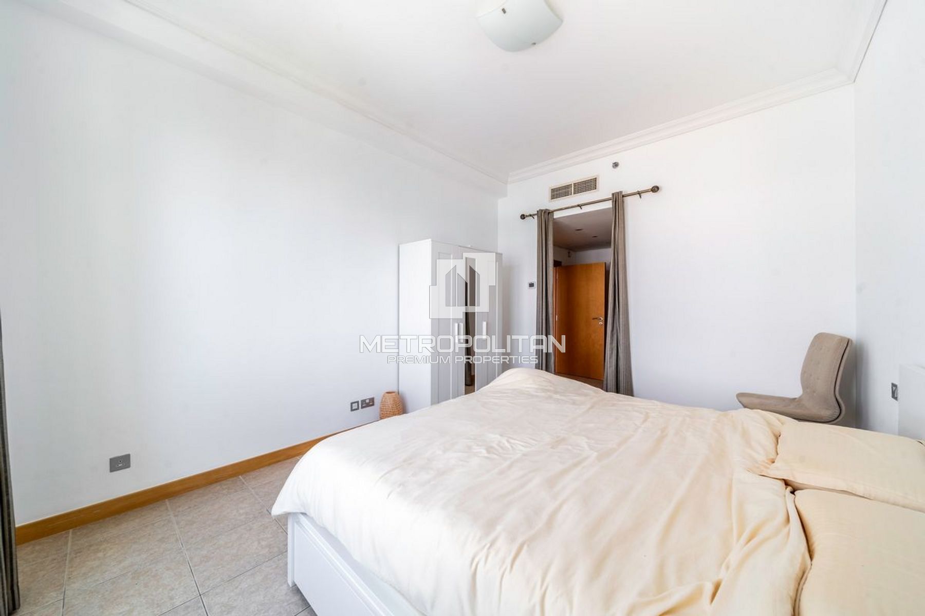 Image - Al Nabat, Palm Jumeirah, Dubai | Project - شقة