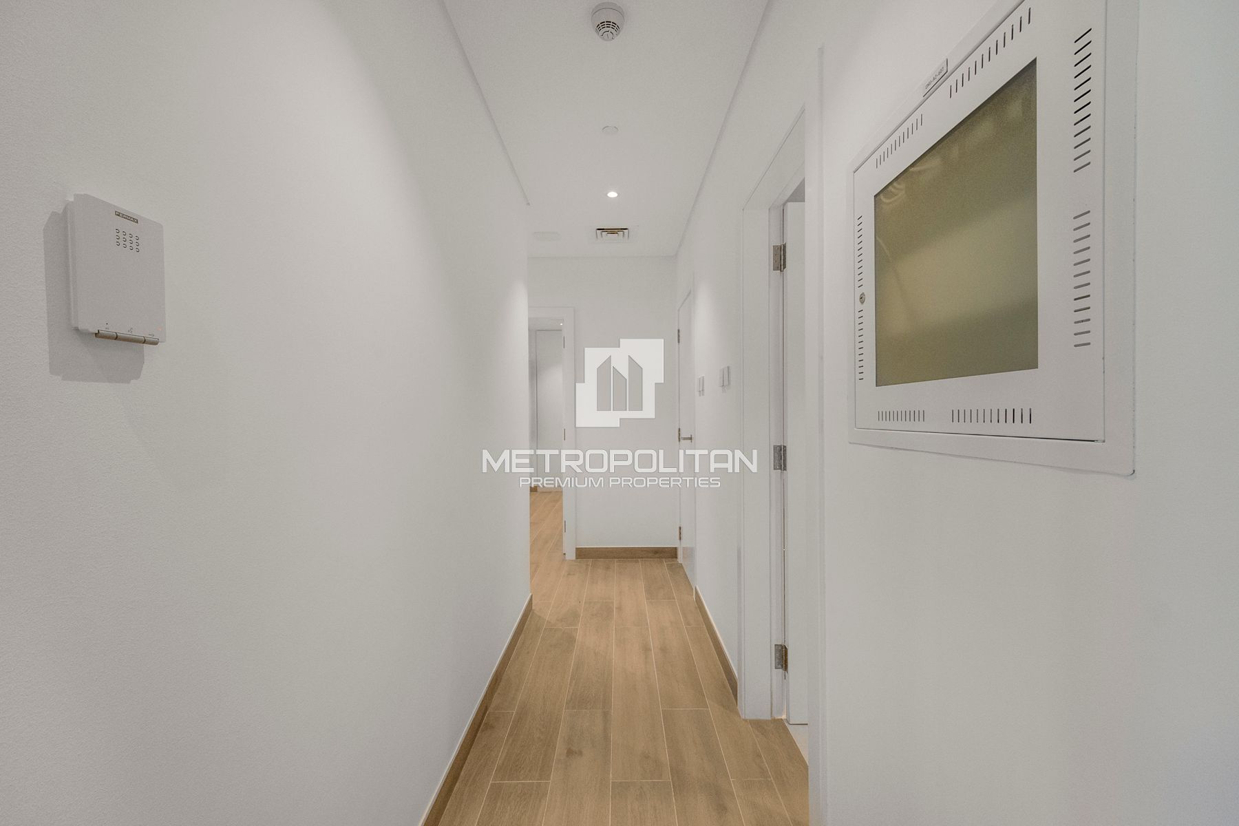 Elegant | Unfurnished | Breathtaking Sea View photo-8