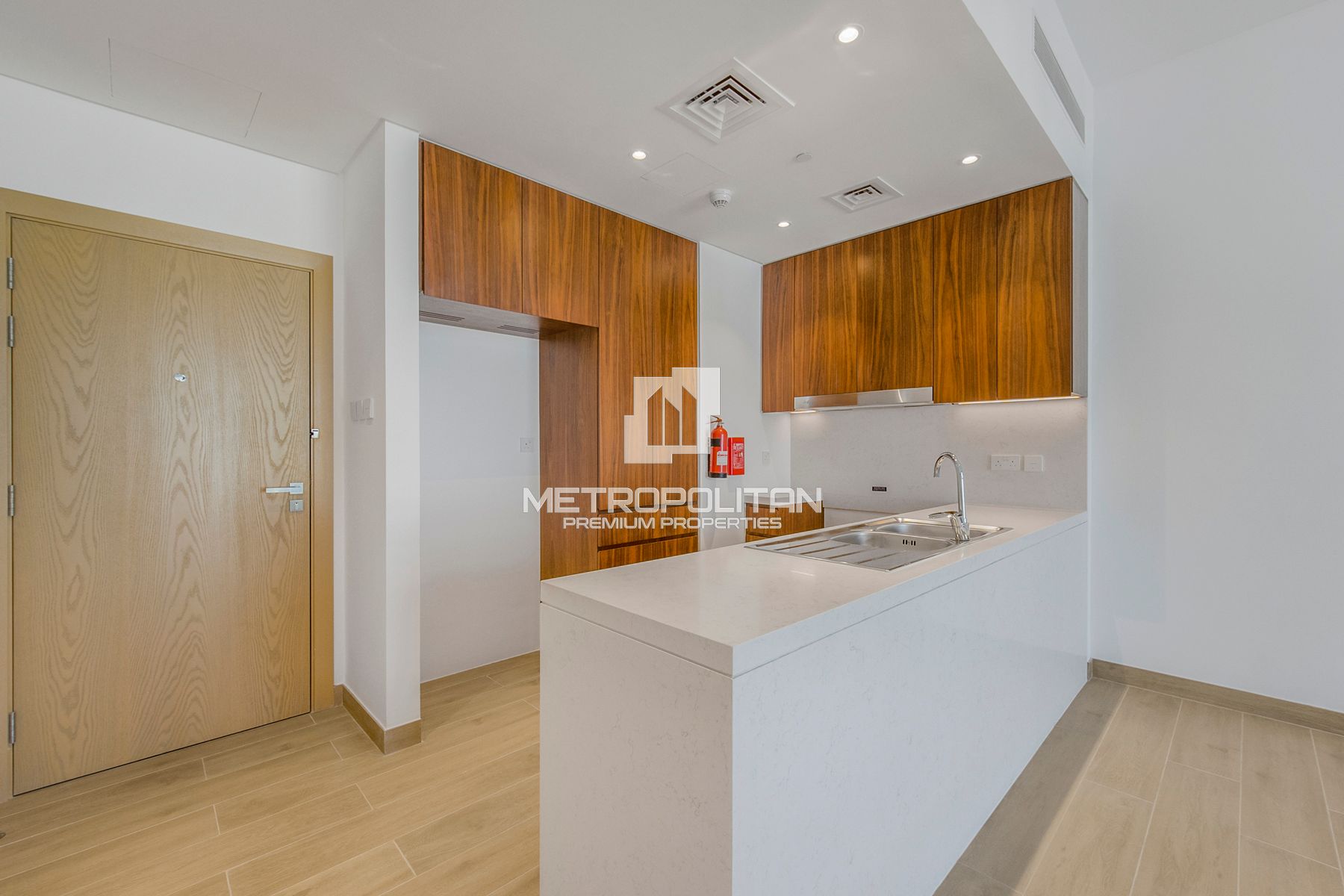 Elegant | Unfurnished | Breathtaking Sea View photo-10